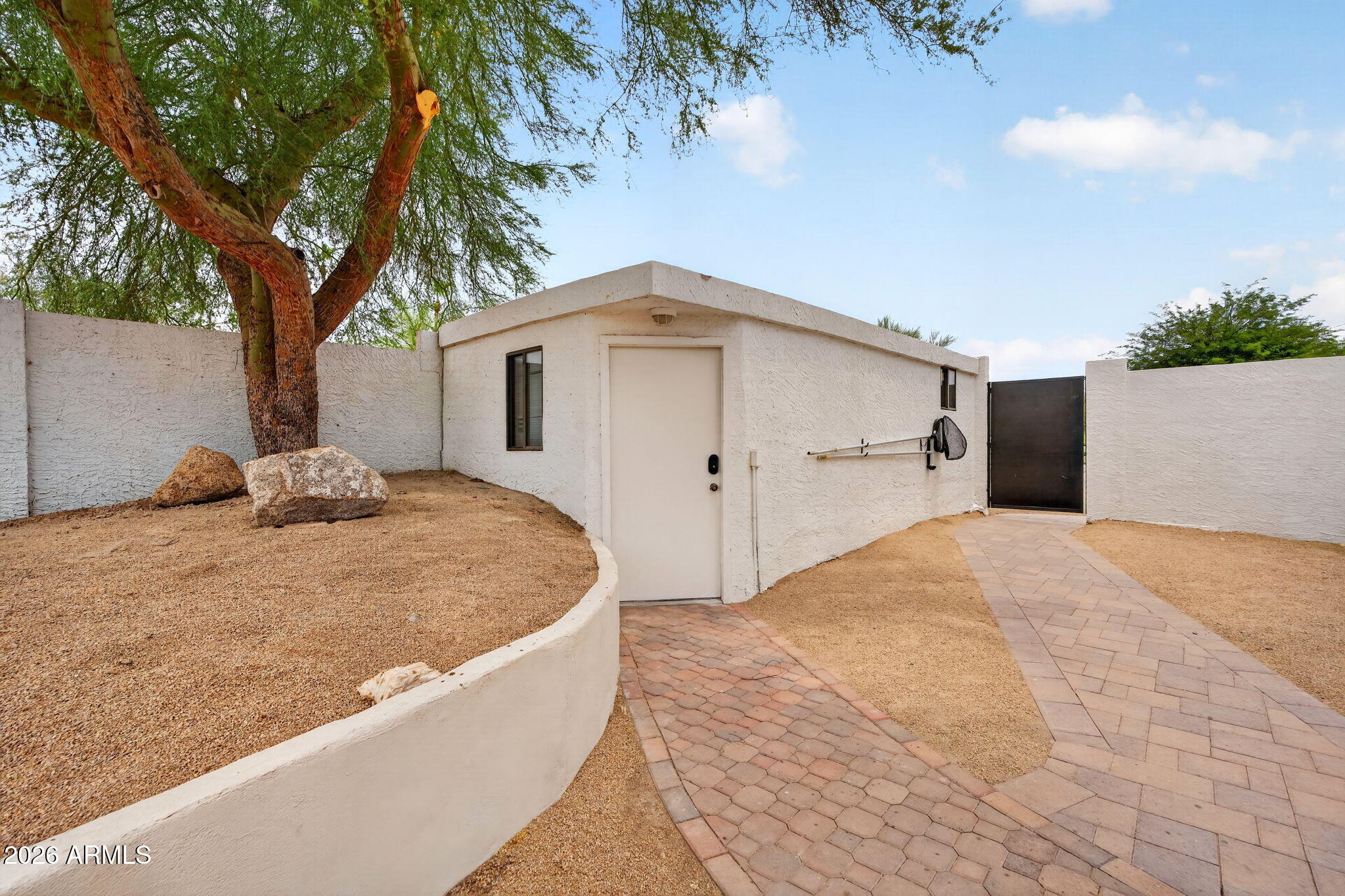 10214 N 44TH Street