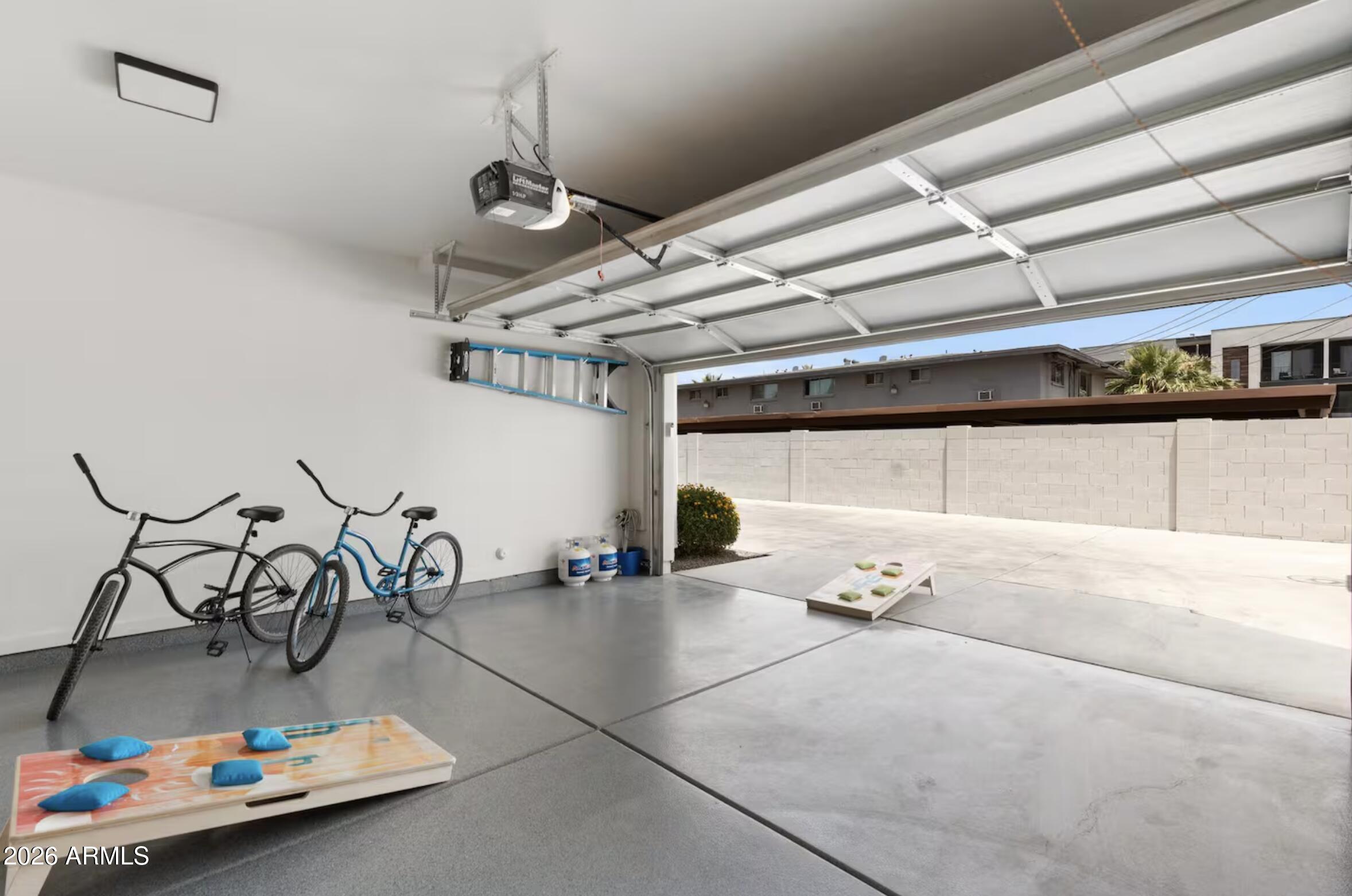 6937 E 6TH Street 1005