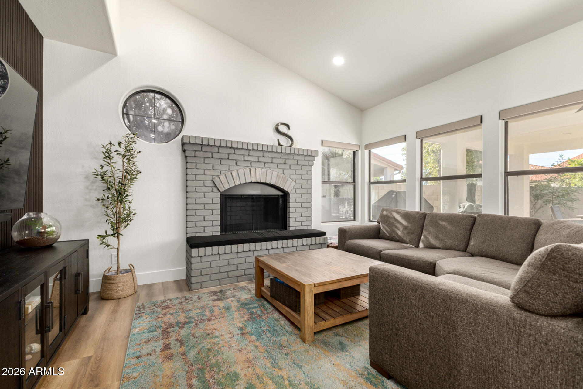 5529 W Aster Drive