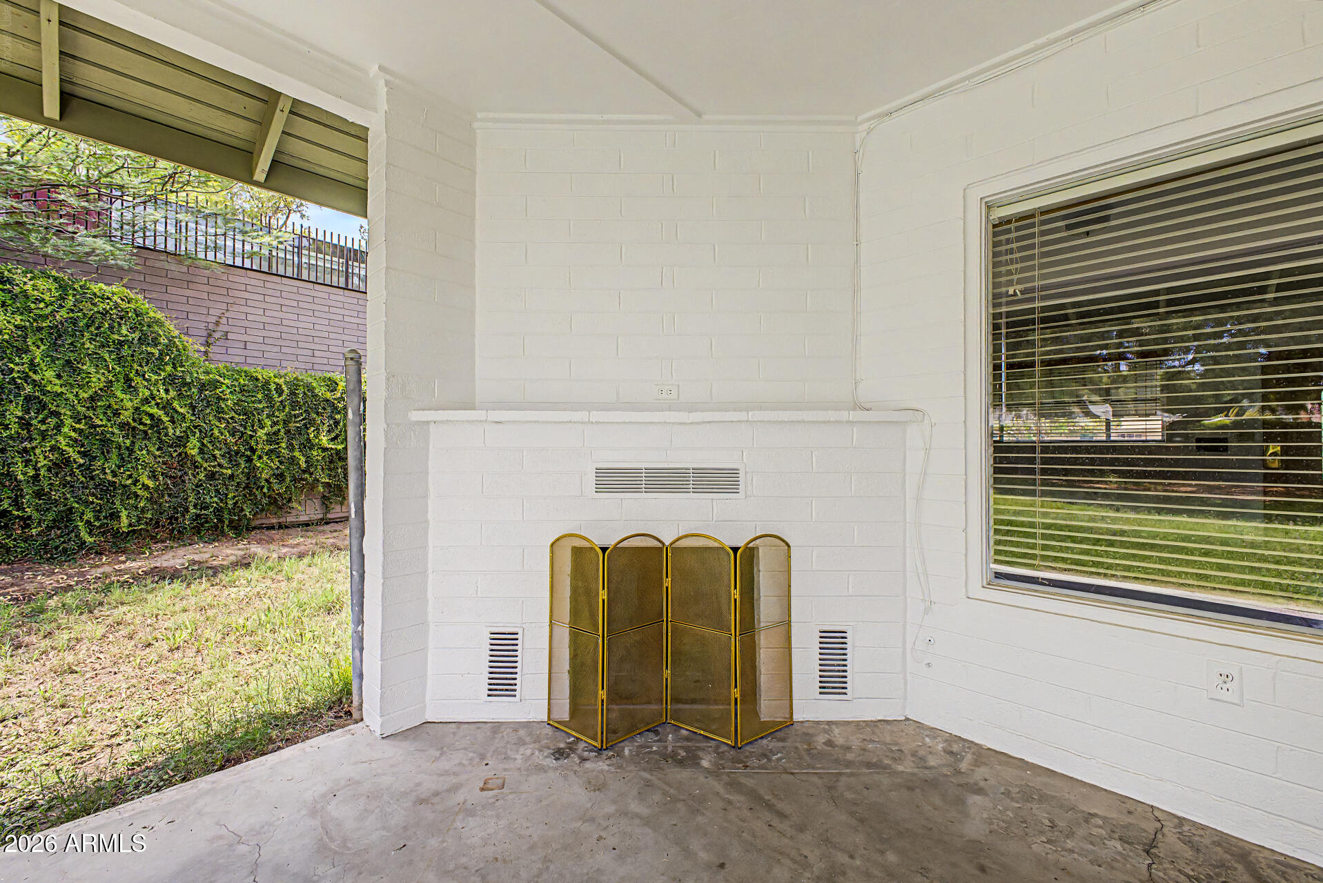 1725 S SIERRA VISTA Drive