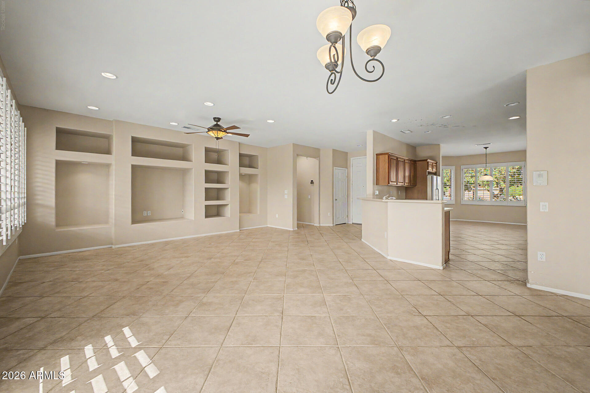 20480 N CANYON WHISPER Drive