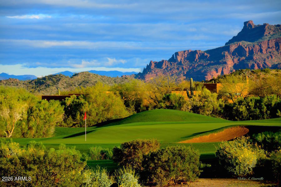 3055 N RED Mountain 113