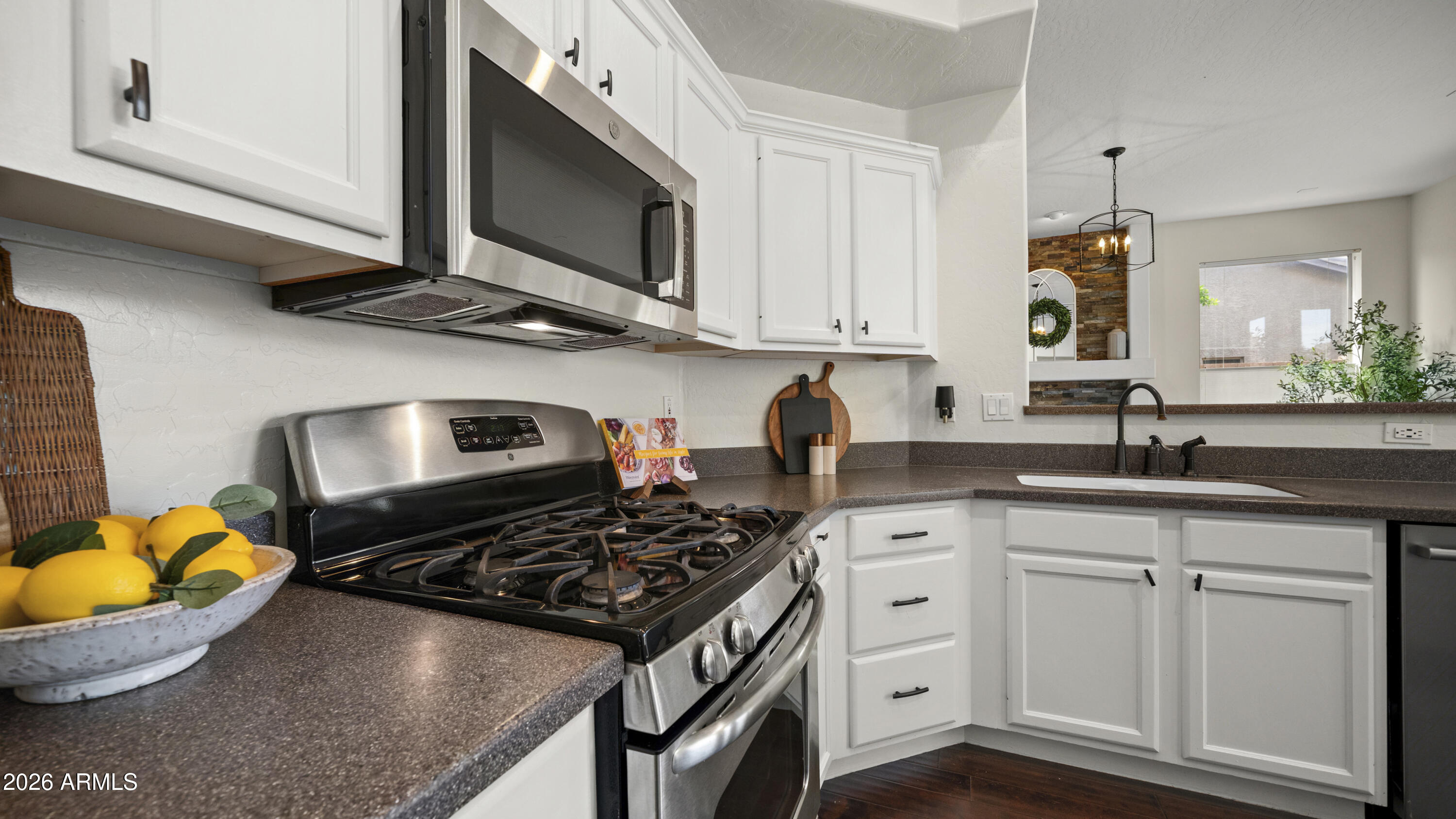 3055 N RED Mountain 113
