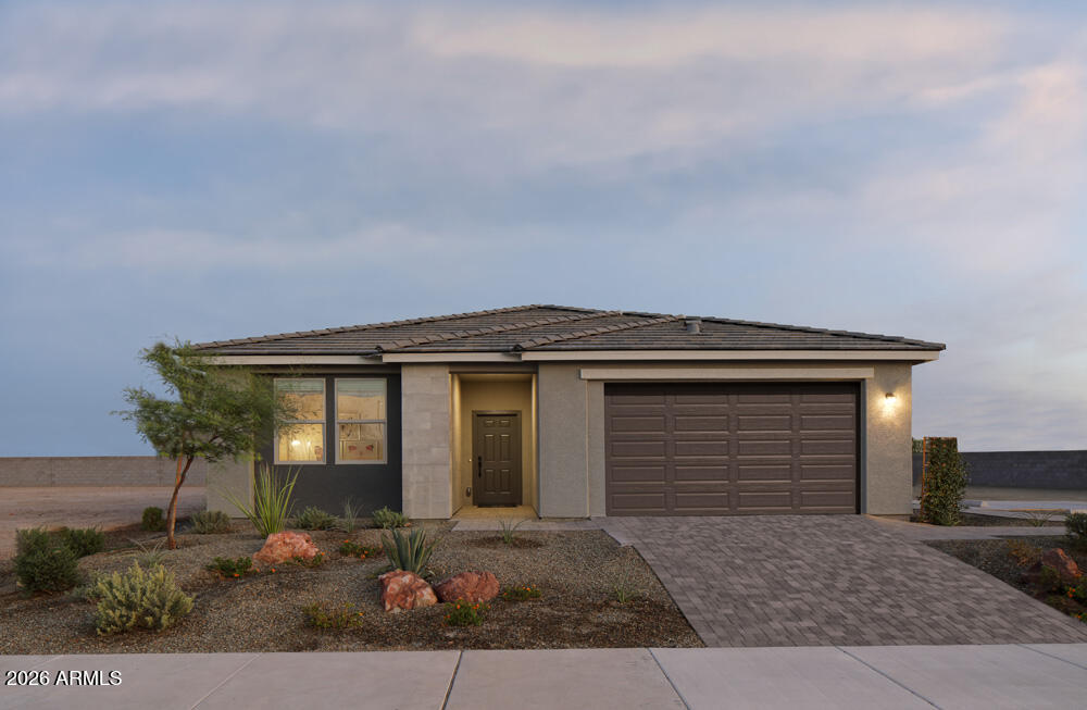 24075 W HUNTINGTON Drive