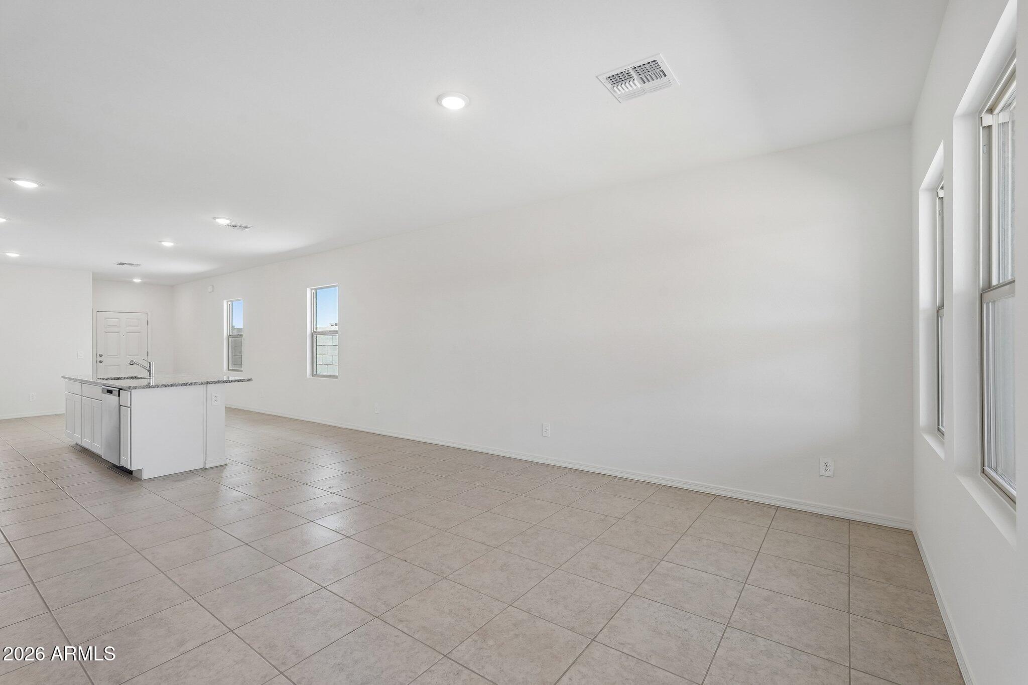 24181 W HUNTINGTON Drive
