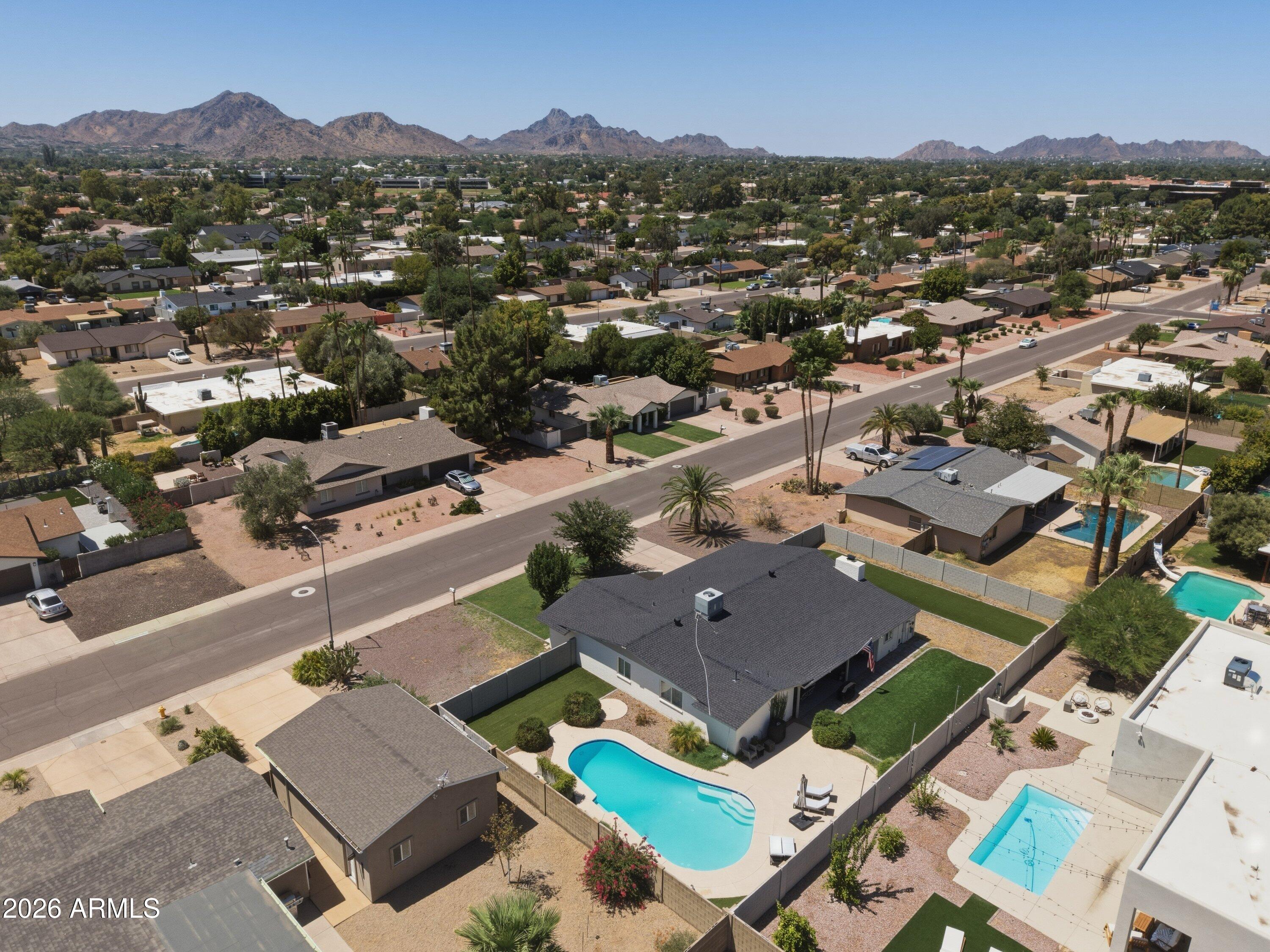 5050 E PARADISE Drive
