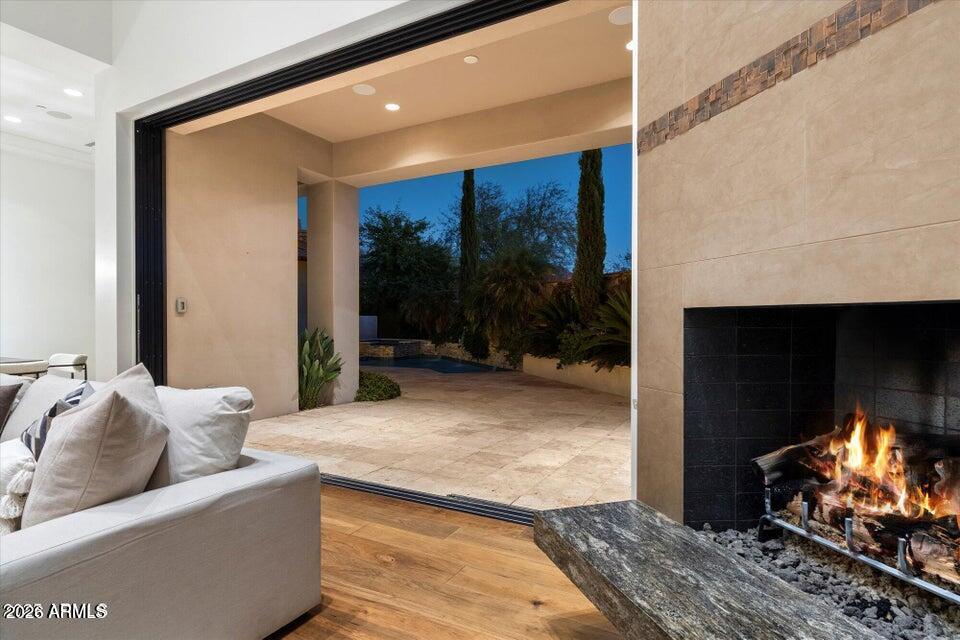 3965 E SIERRA VISTA Drive