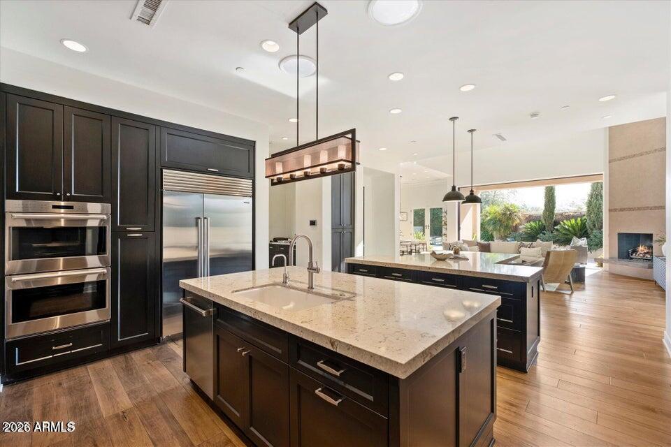 3965 E SIERRA VISTA Drive