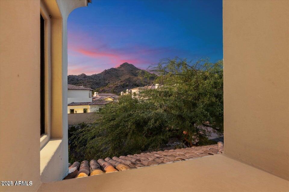 3965 E SIERRA VISTA Drive