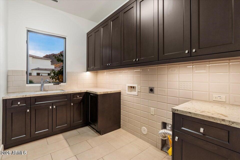 3965 E SIERRA VISTA Drive