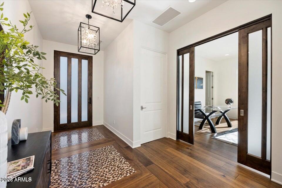 3965 E SIERRA VISTA Drive