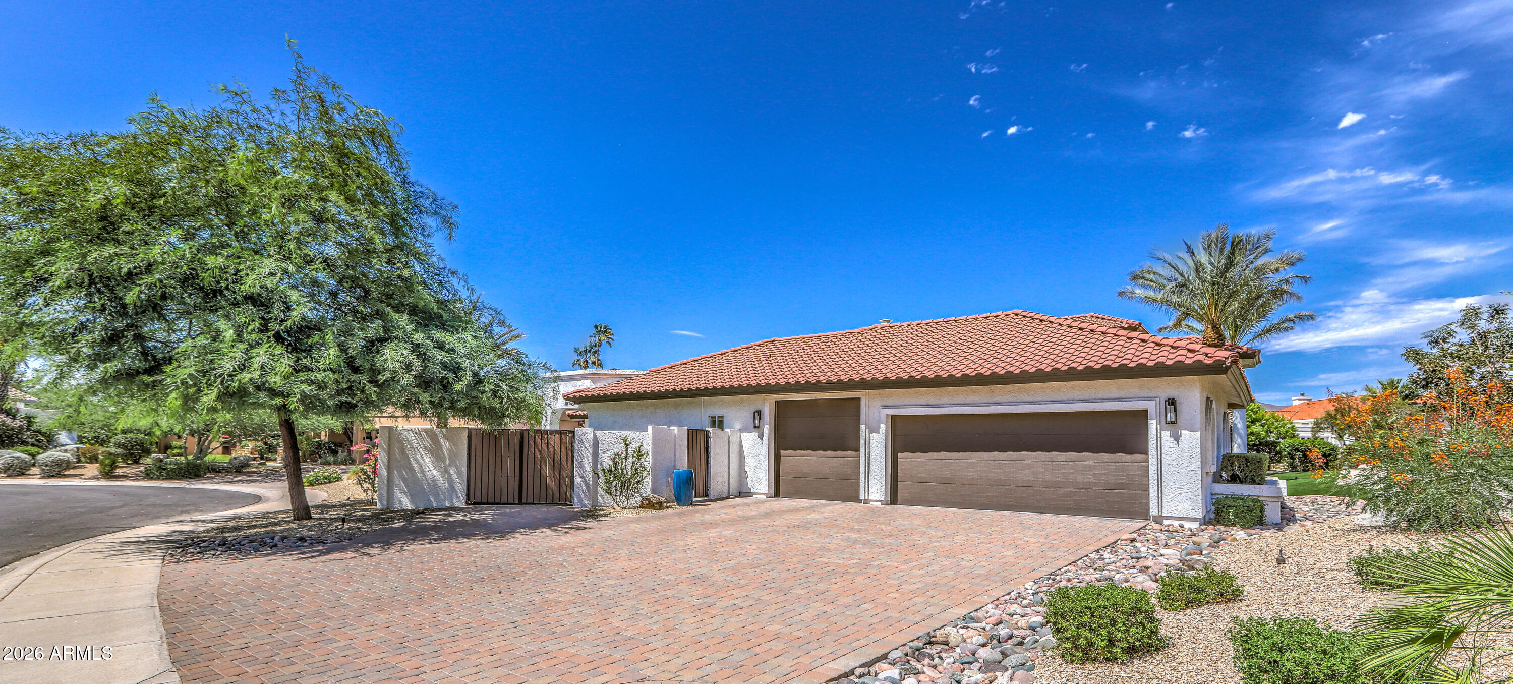 10674 E SADDLEHORN Drive