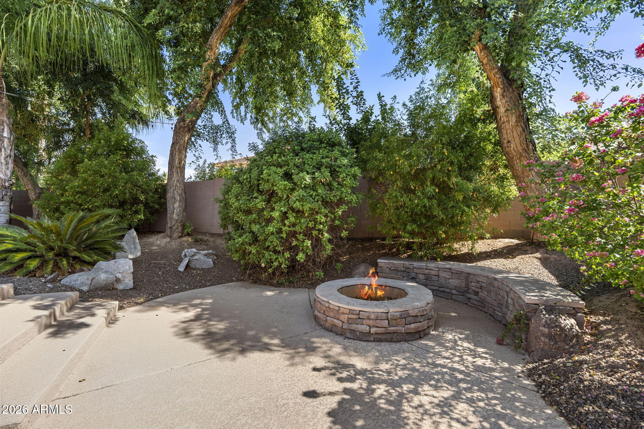 1711 E HORSESHOE Drive
