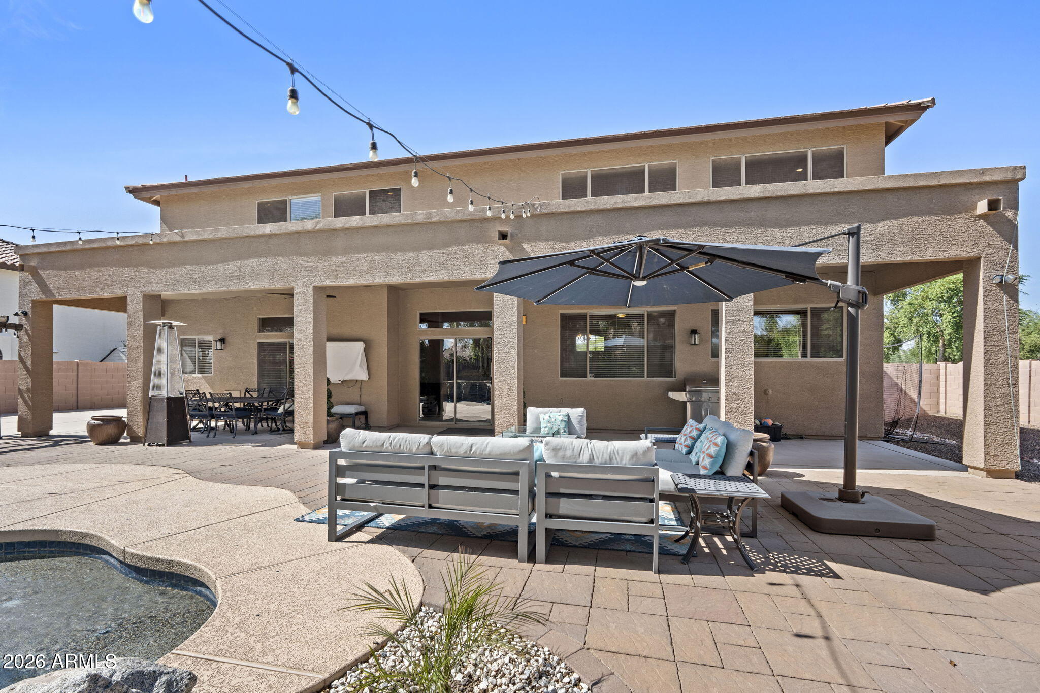 1711 E HORSESHOE Drive