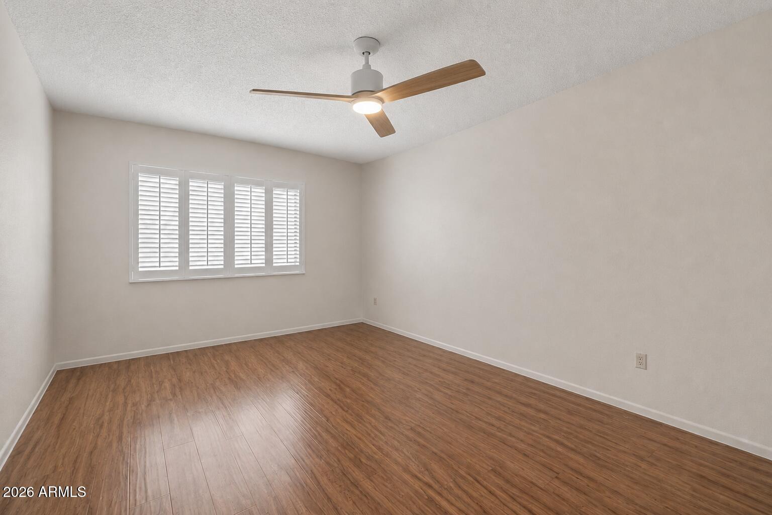 3033 E Devonshire Avenue 3015