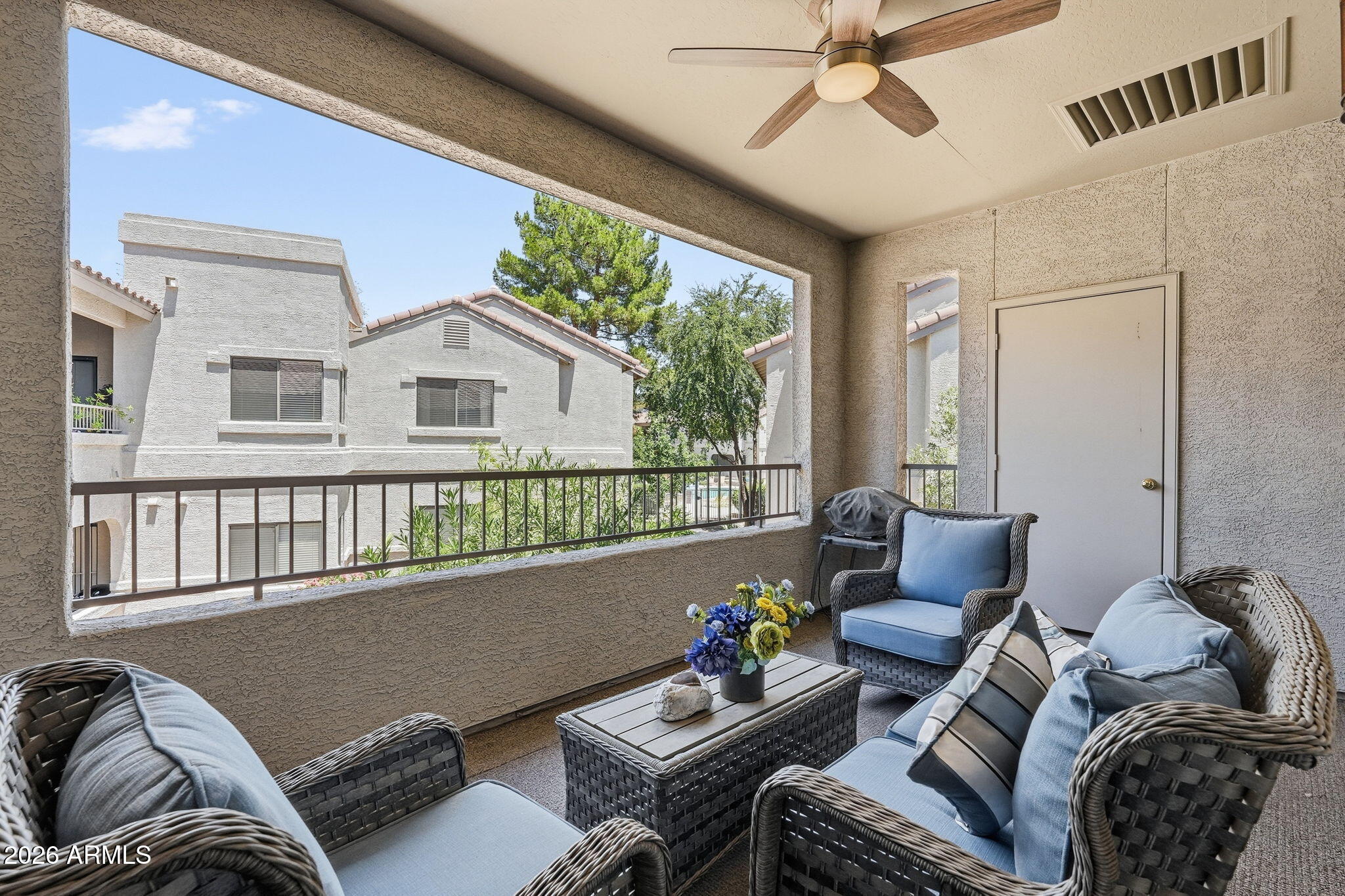9455 E RAINTREE Drive 2039