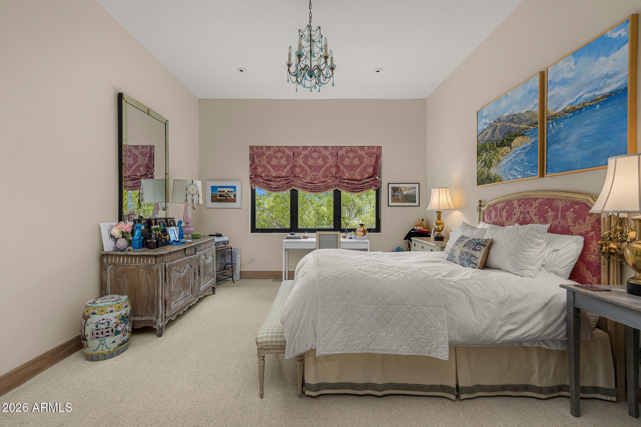 5721 N CASA BLANCA Drive