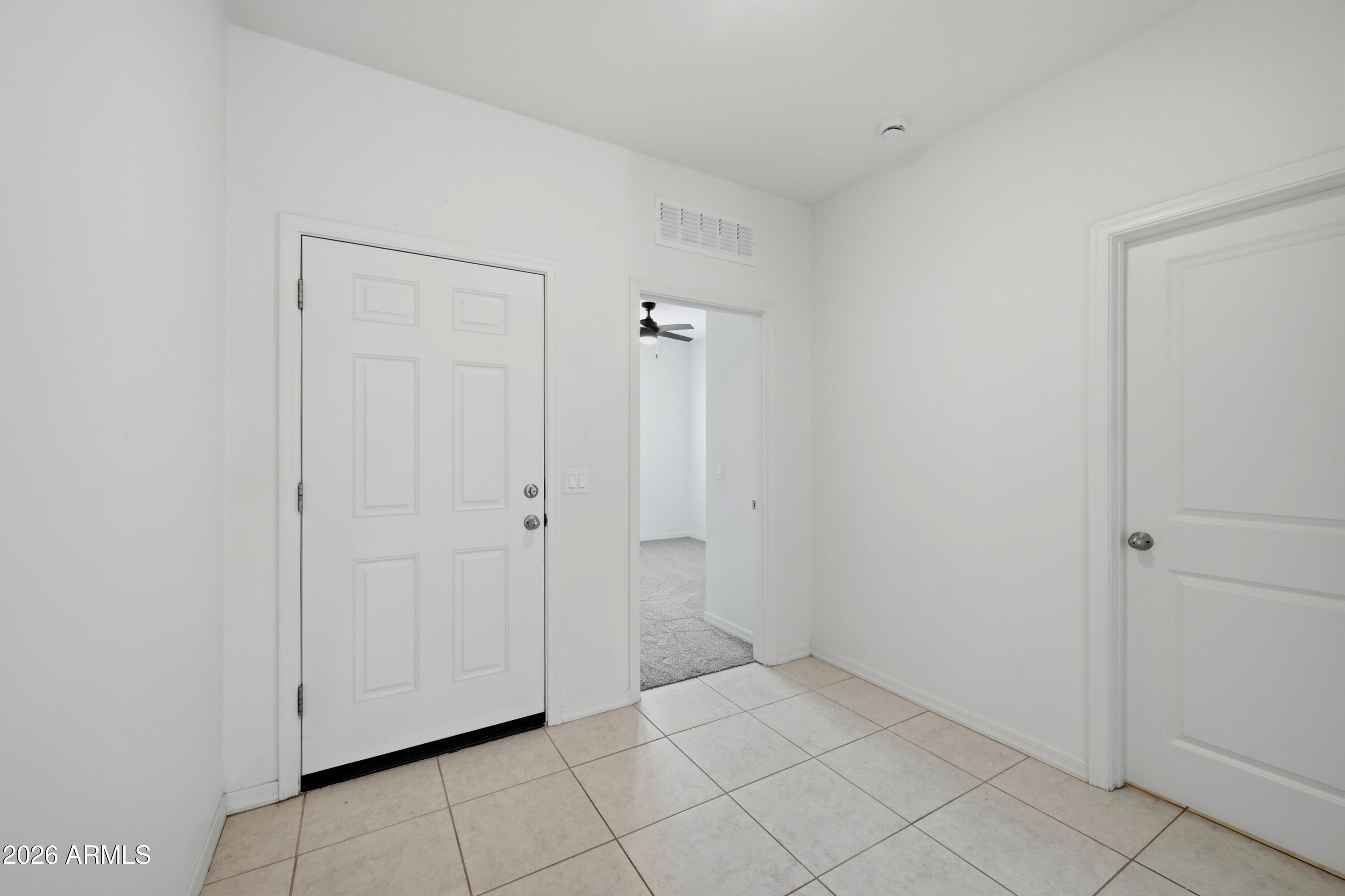 2022 E NEW BONNET Lane