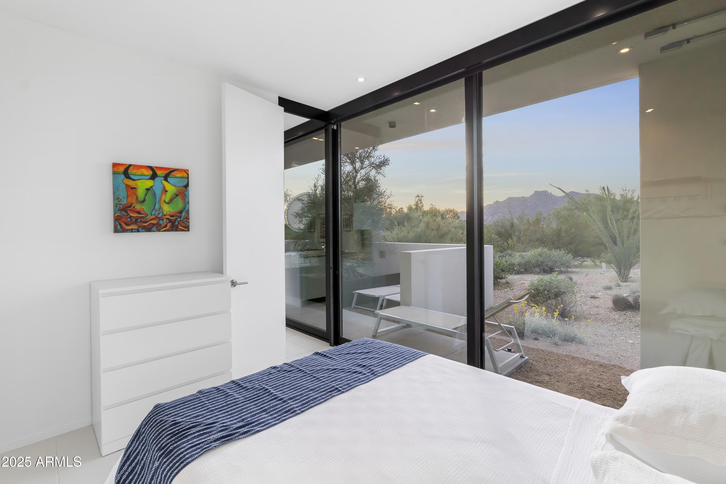 7915 E PRIMROSE Path