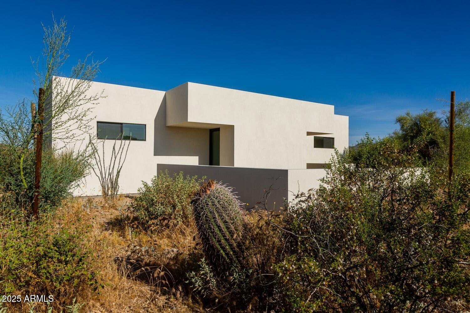 7915 E PRIMROSE Path