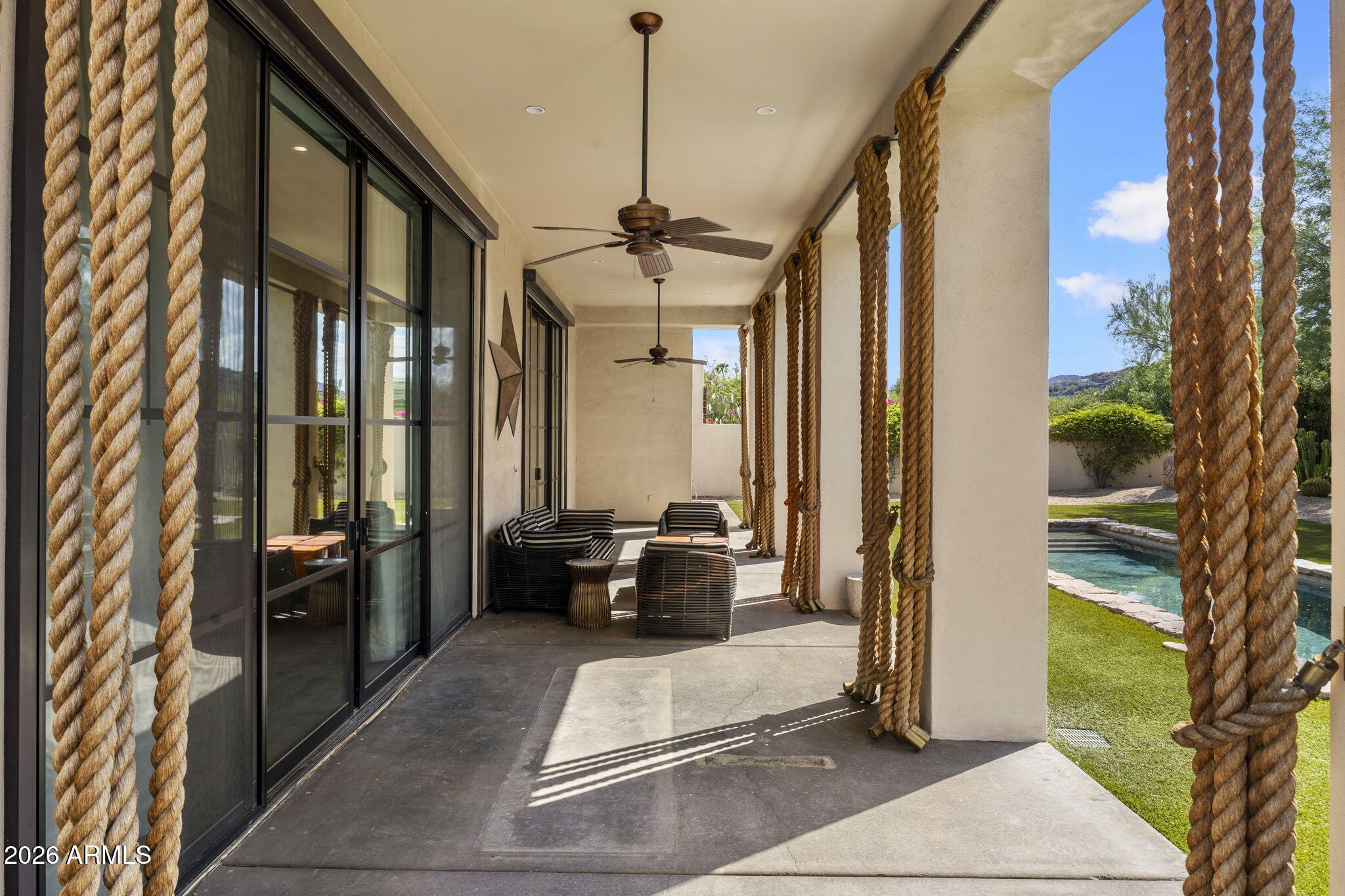 7702 N MOCKINGBIRD Lane