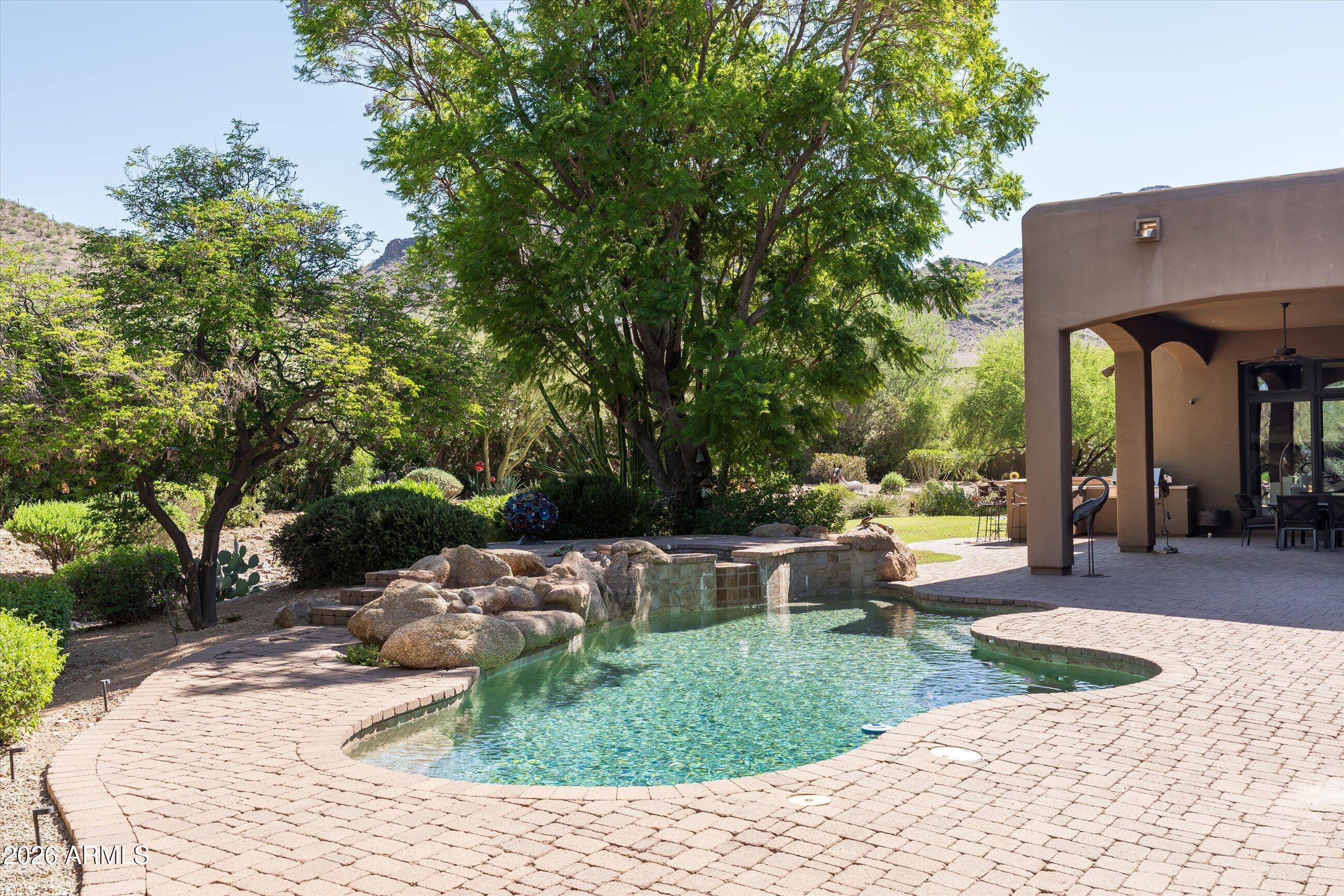 10304 E FOOTHILLS Drive