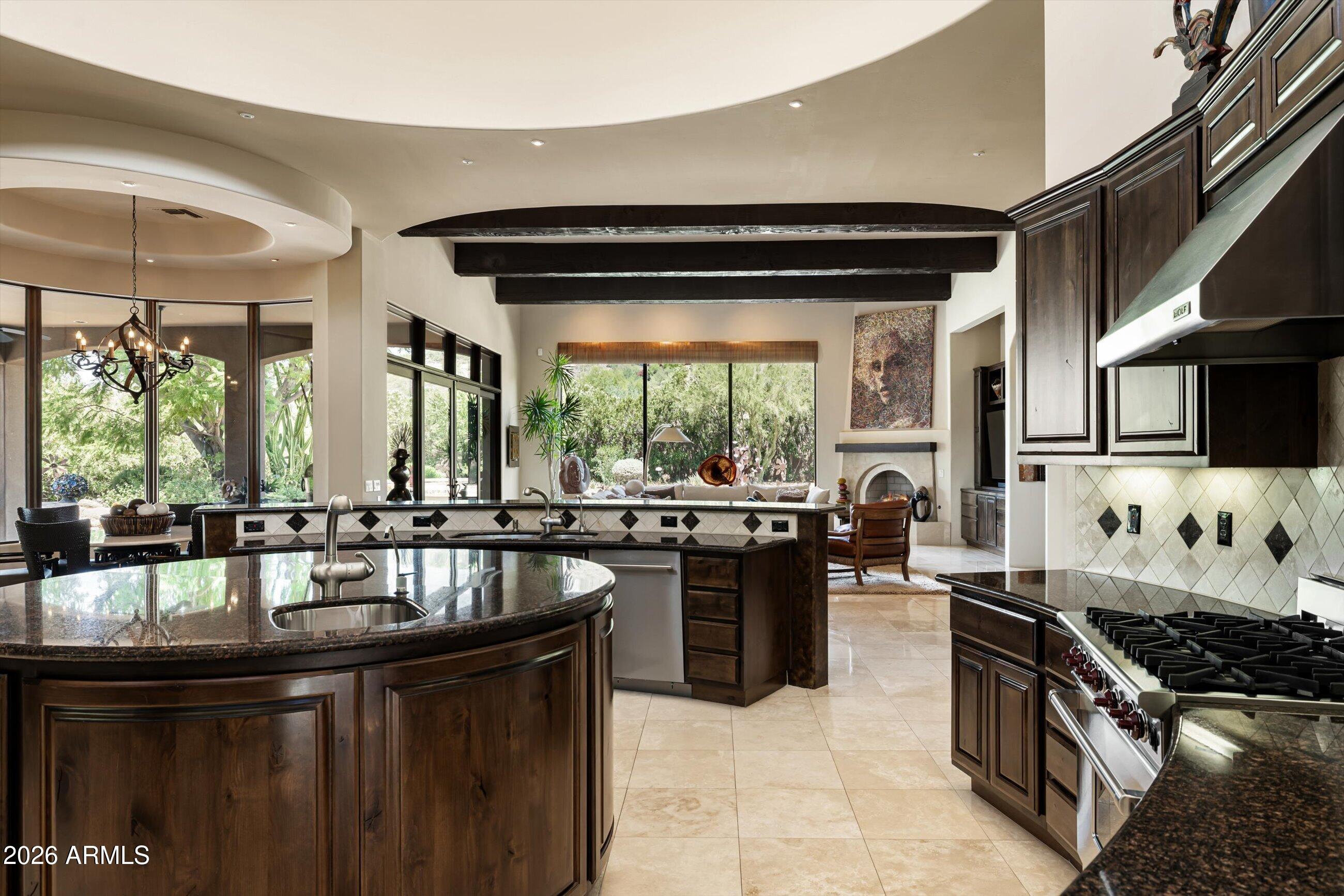 10304 E FOOTHILLS Drive