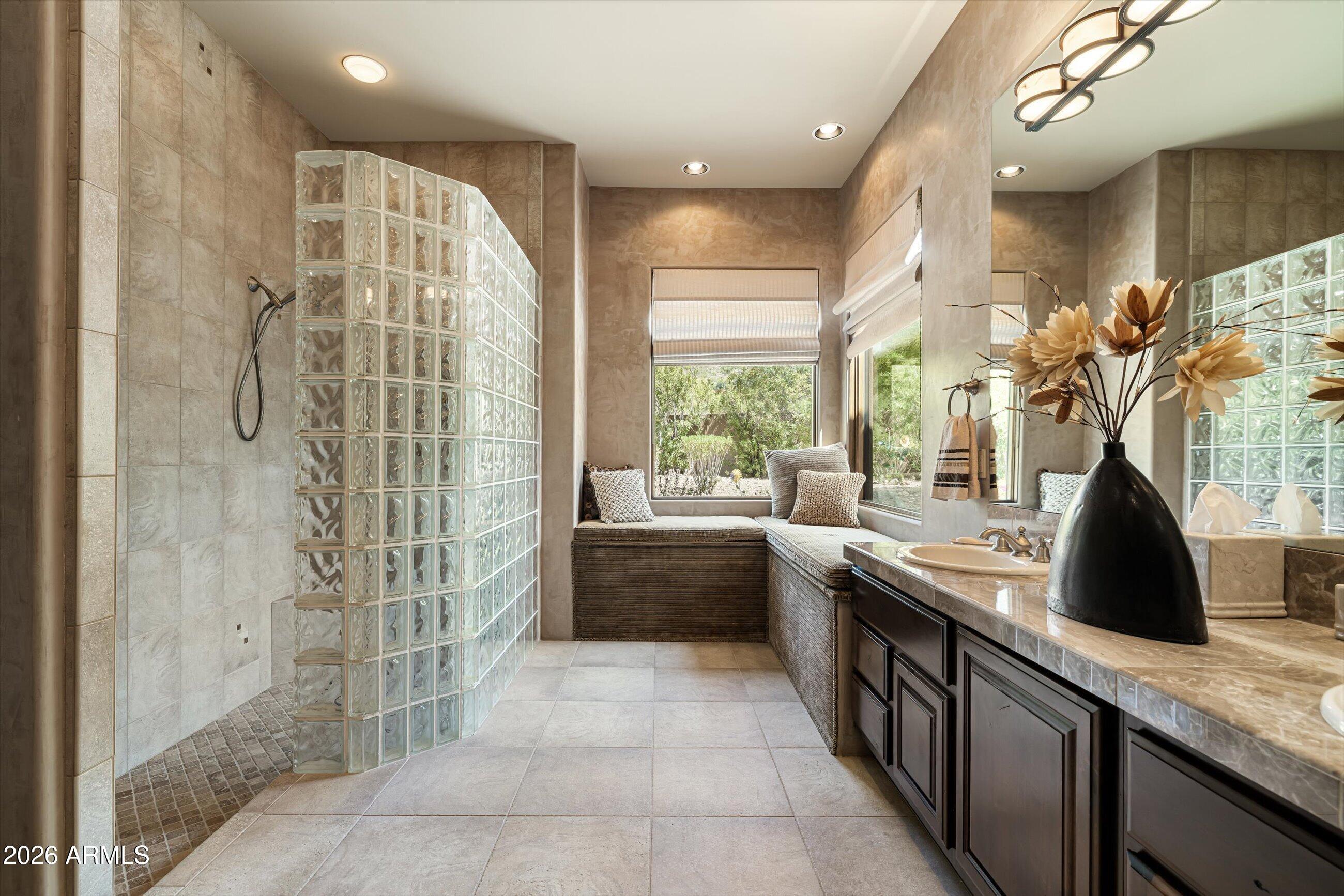 10304 E FOOTHILLS Drive