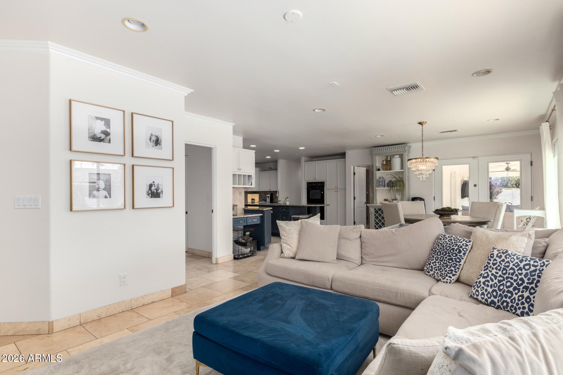 5555 E MONTEROSA Street