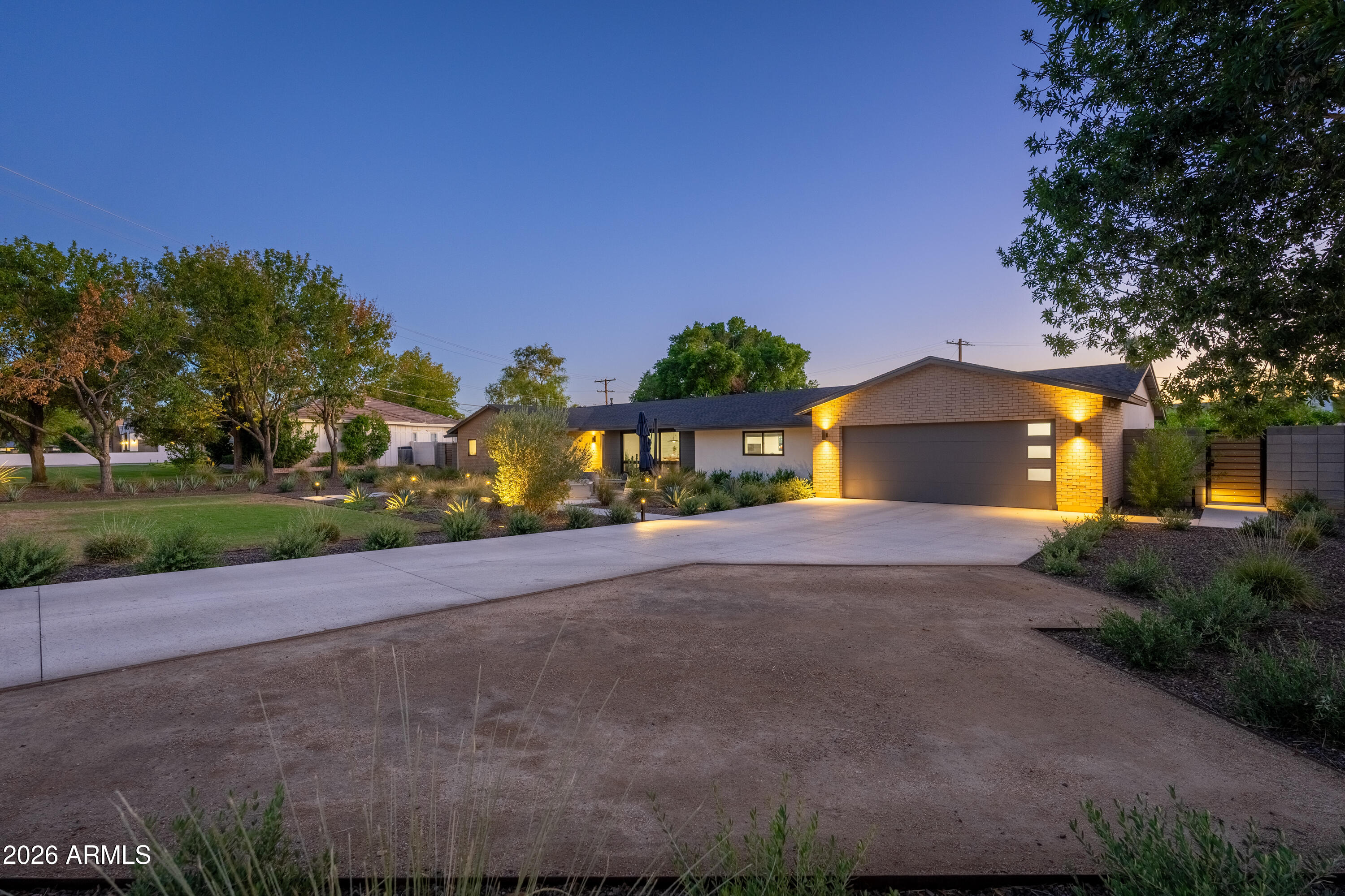 4643 E CALLE DEL MEDIO