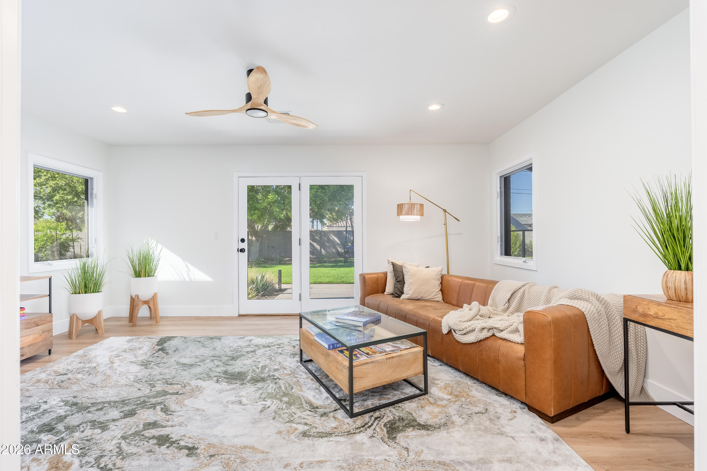 4643 E CALLE DEL MEDIO