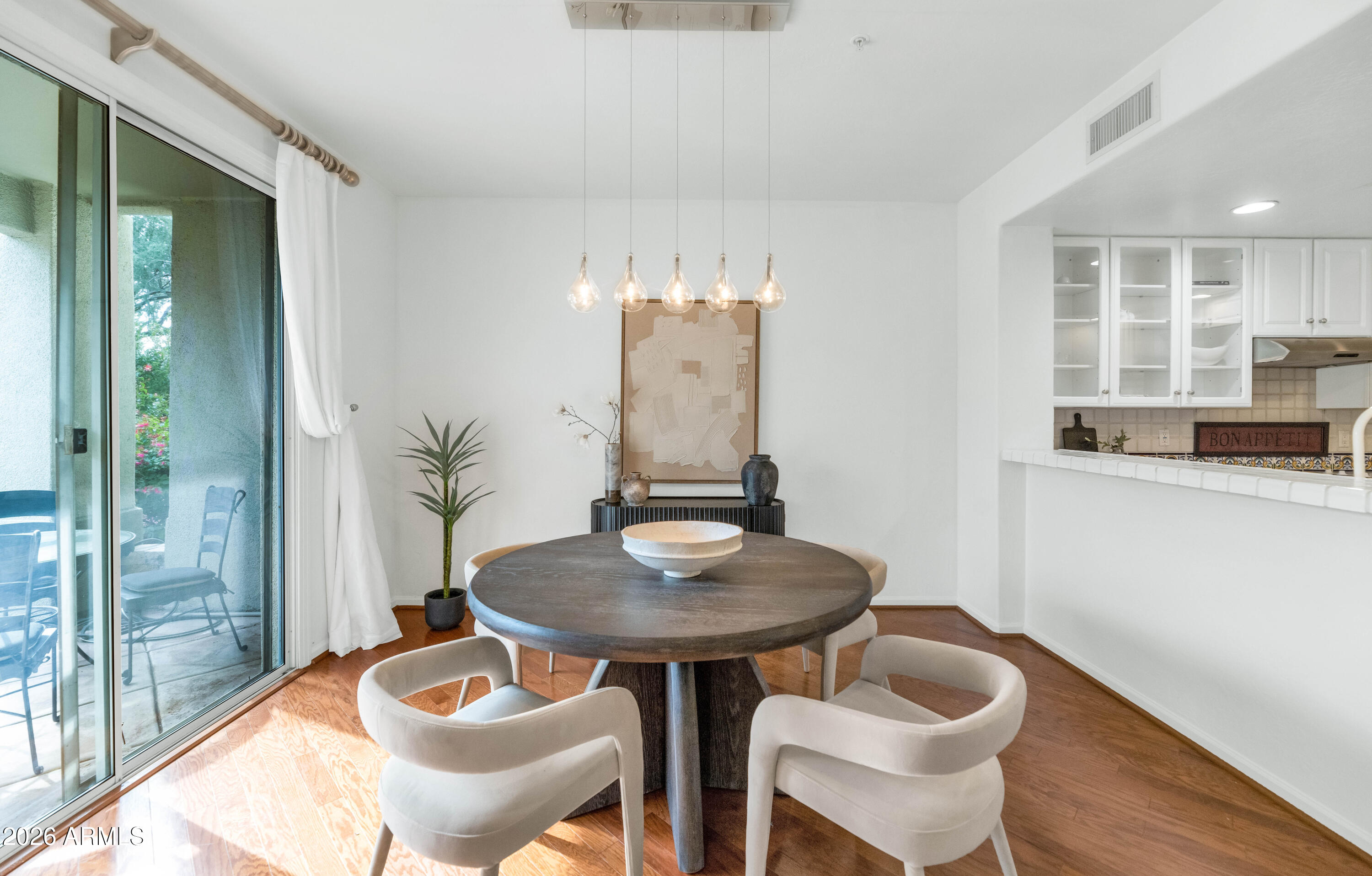 20802 N GRAYHAWK Drive 1003