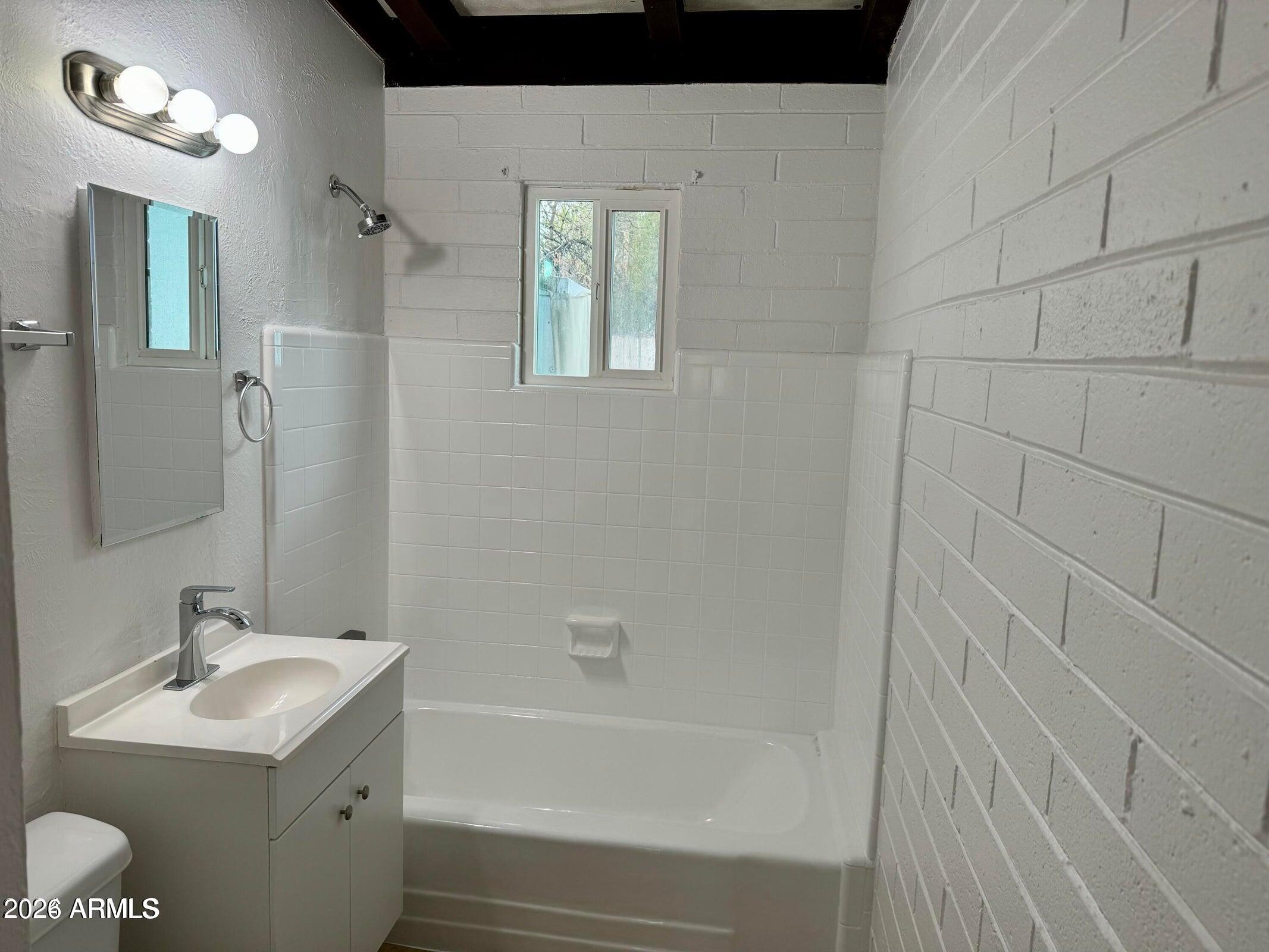 514 W 13th Street