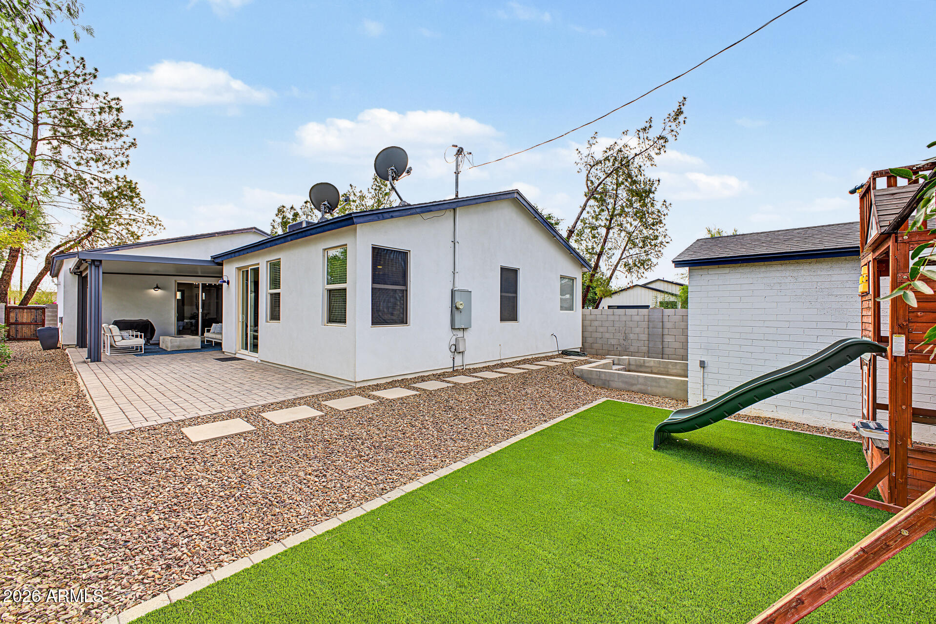 3806 N 14TH Place