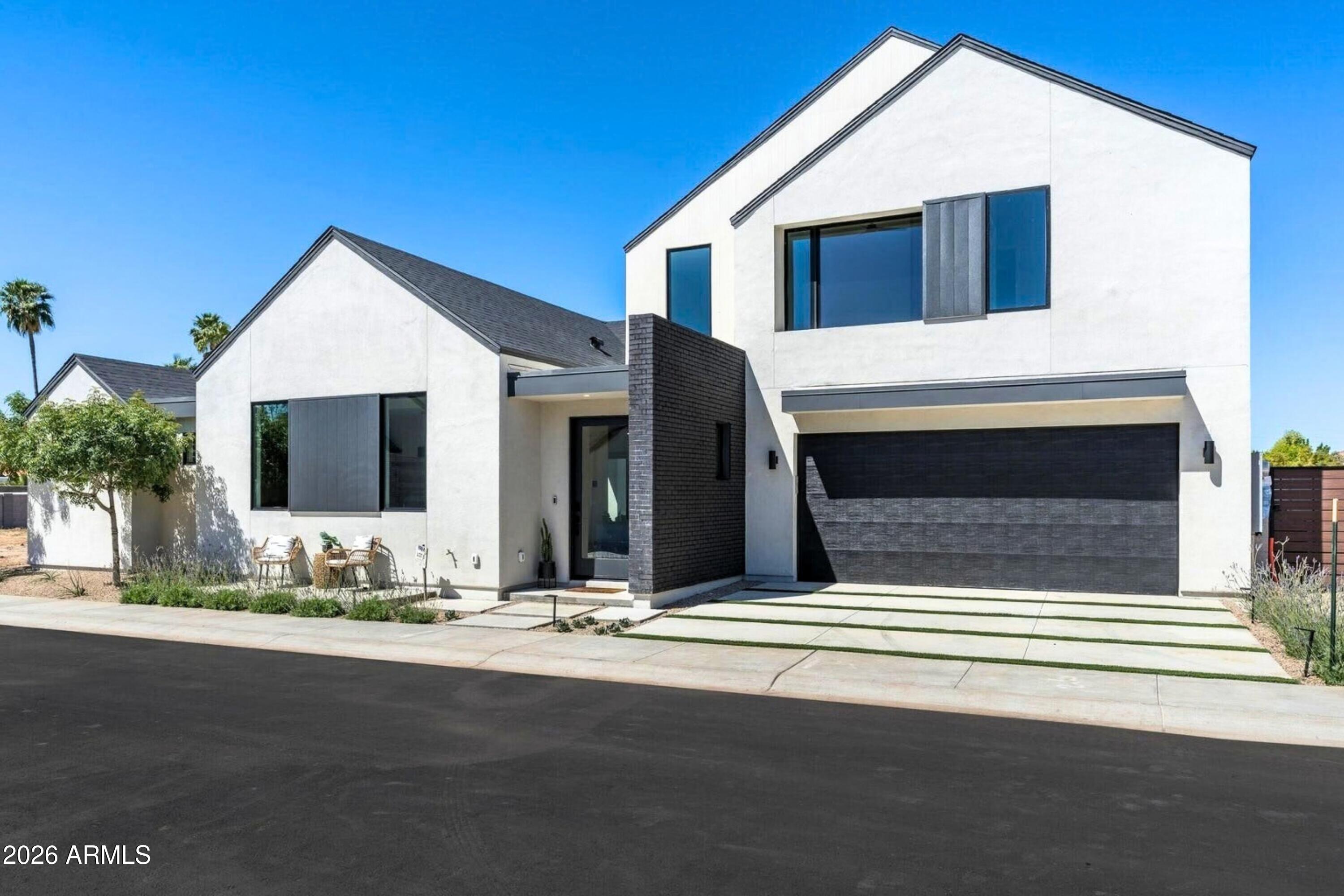 6314 N 10TH Drive