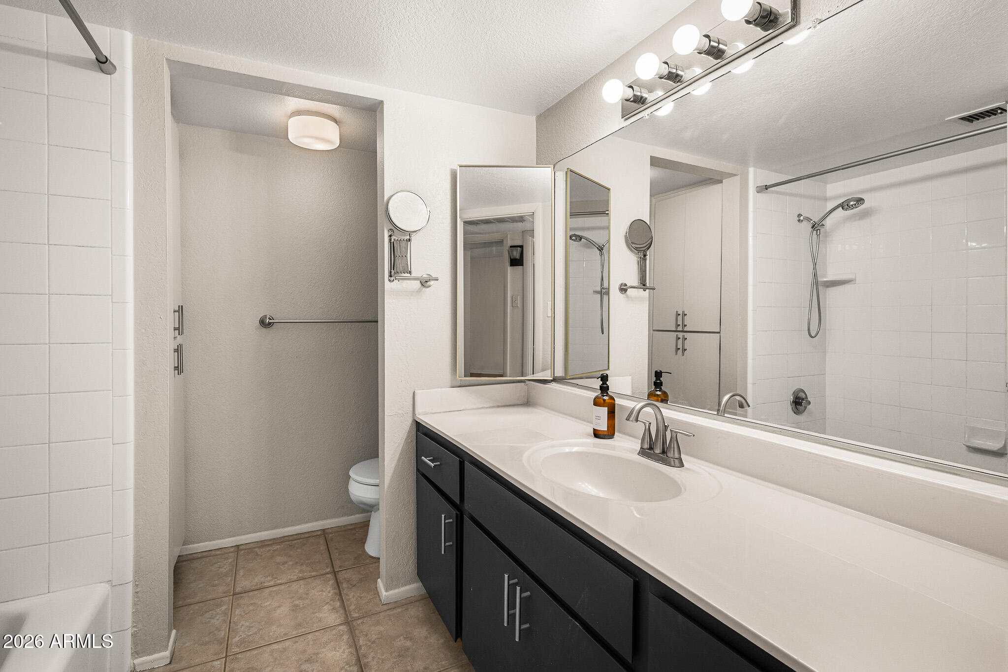 4445 N 21ST Place