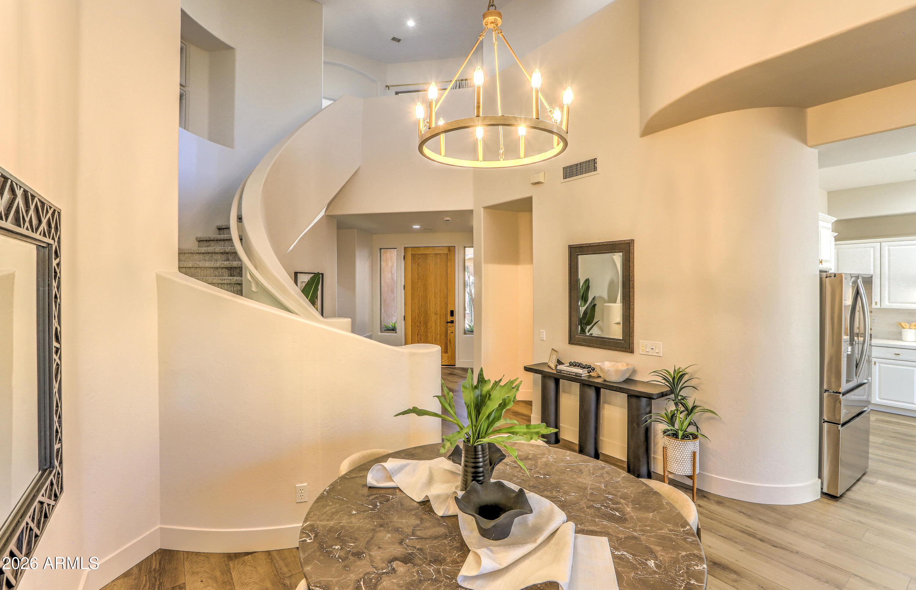 15240 N CLUBGATE Drive 111