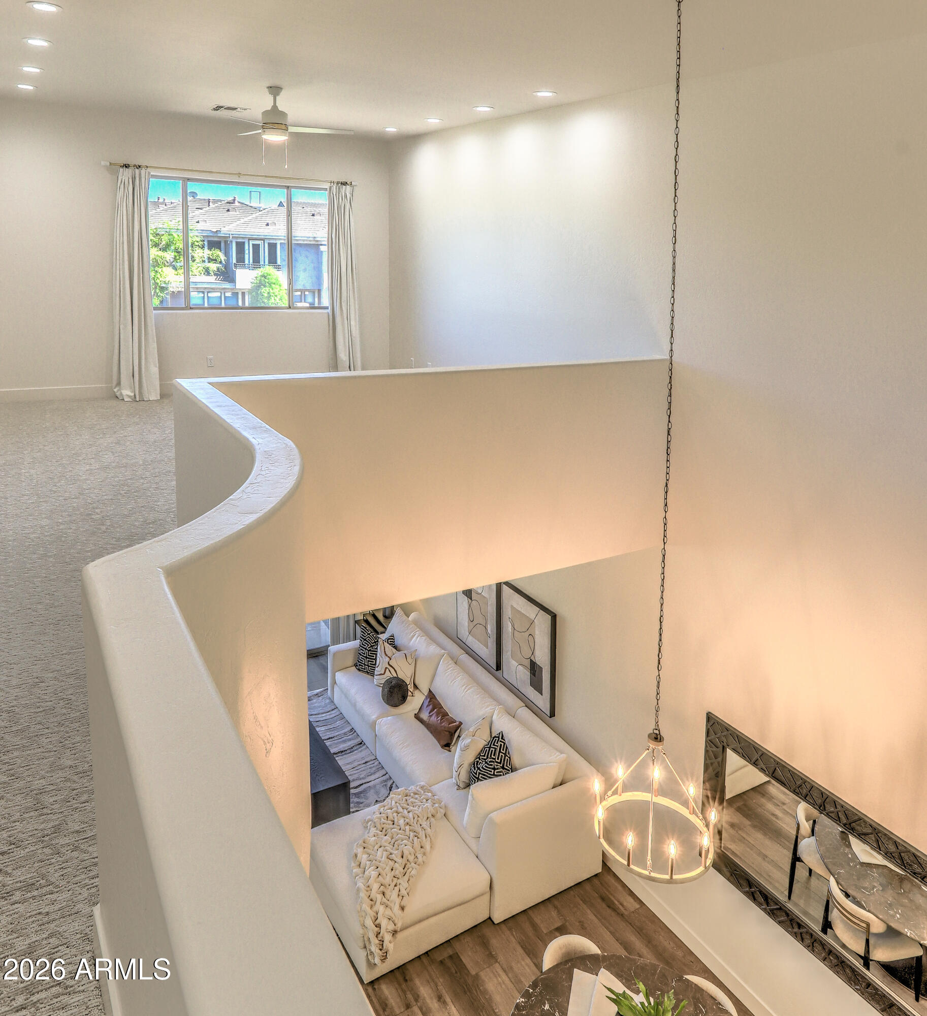 15240 N CLUBGATE Drive 111