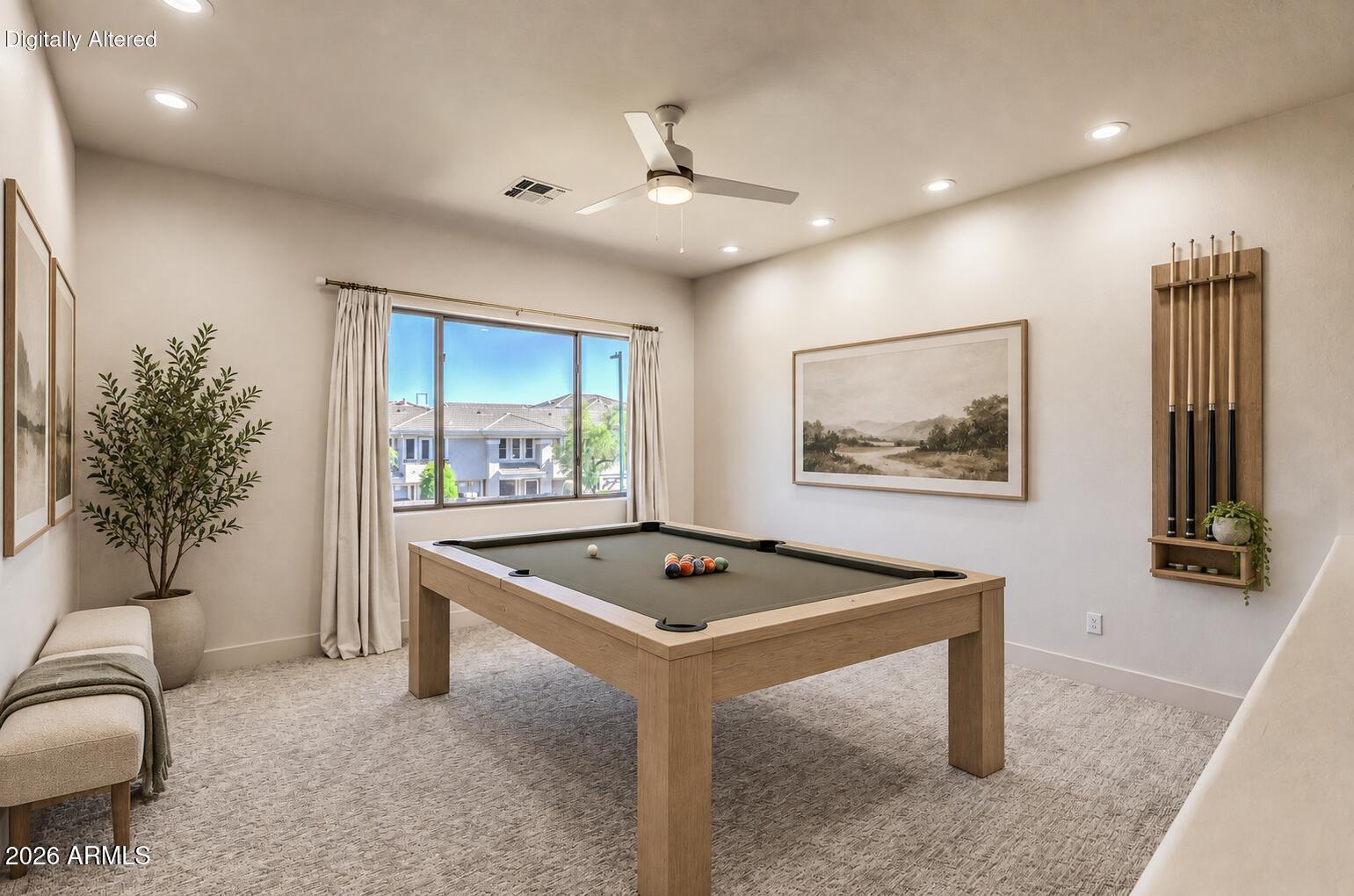 15240 N CLUBGATE Drive 111