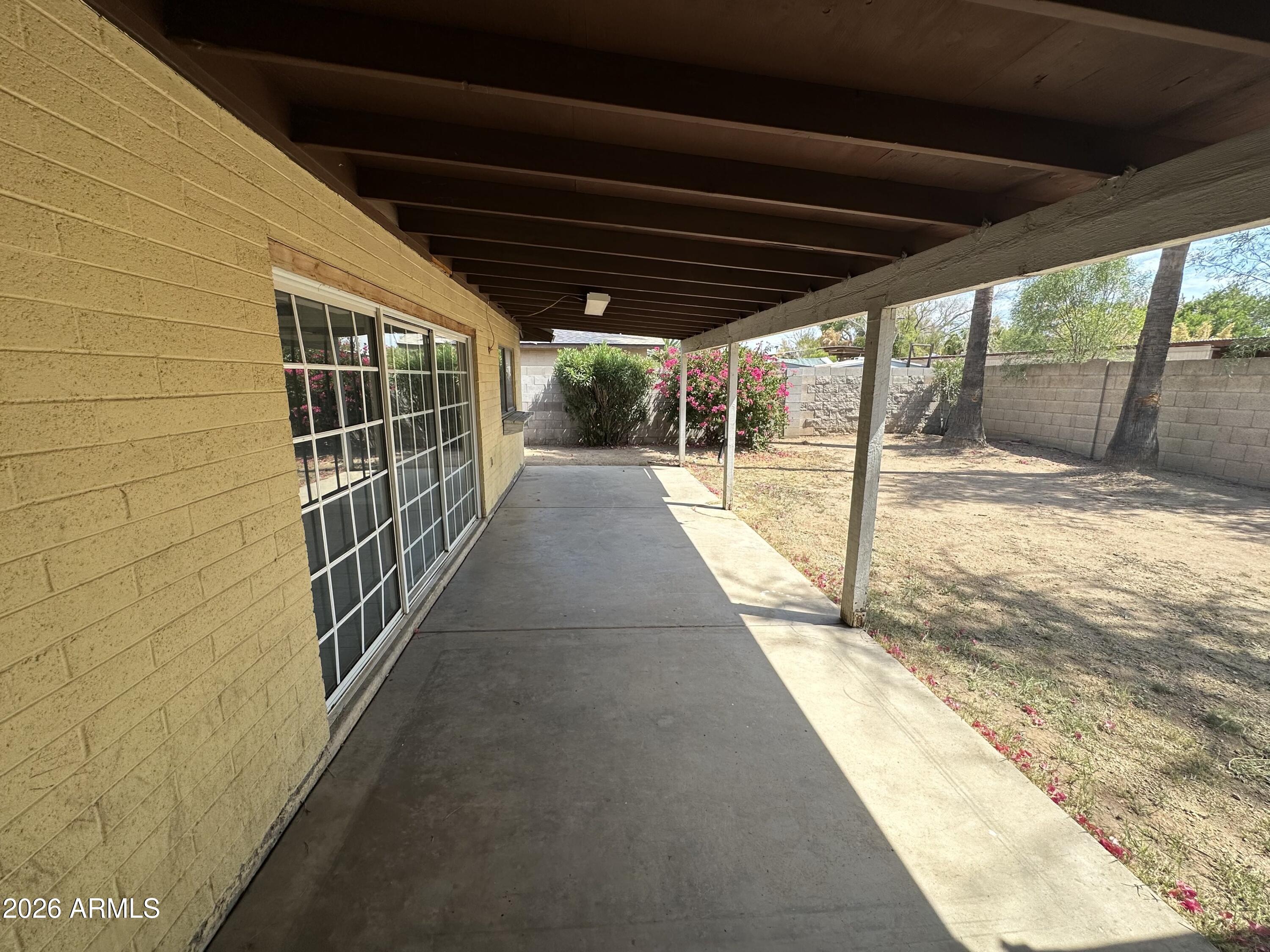 5201 W IRONWOOD Drive