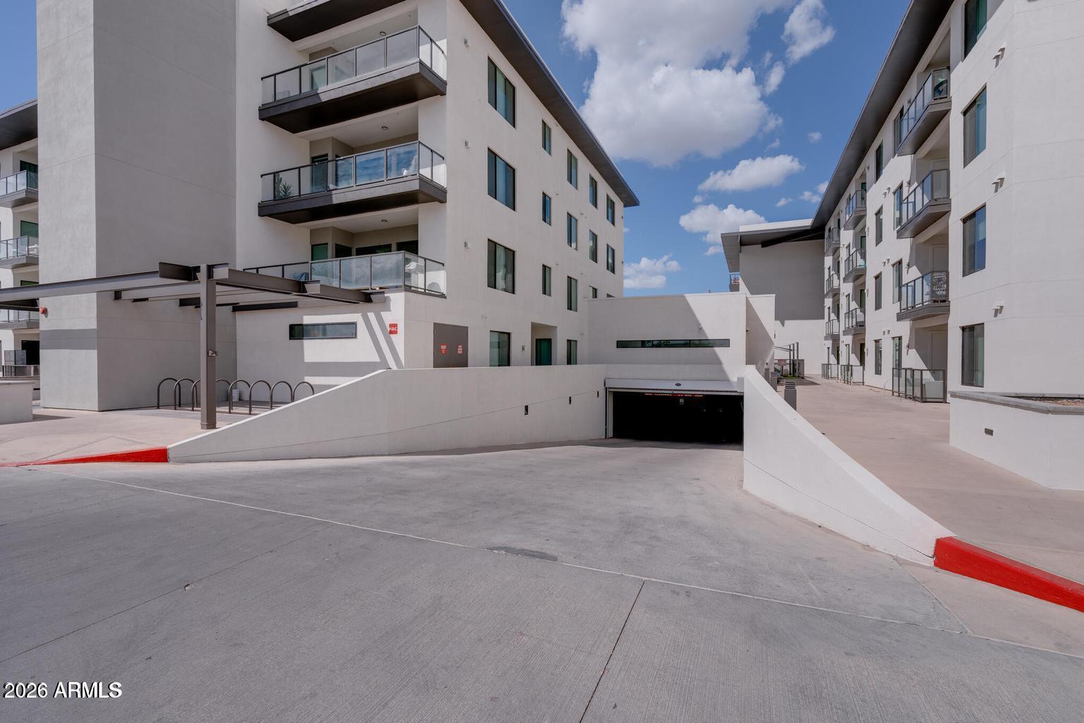 7300 E EARLL Drive 4015