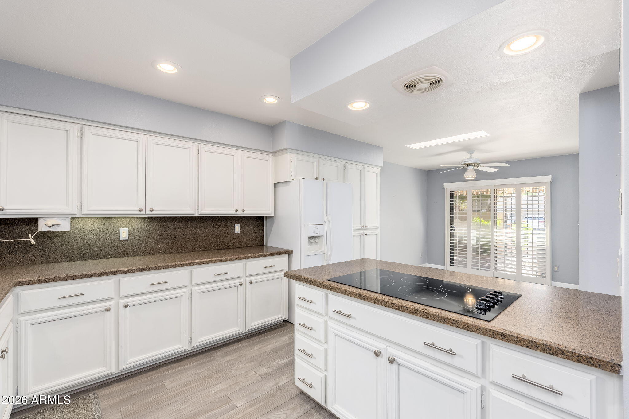 8814 E SAN RAFAEL Drive