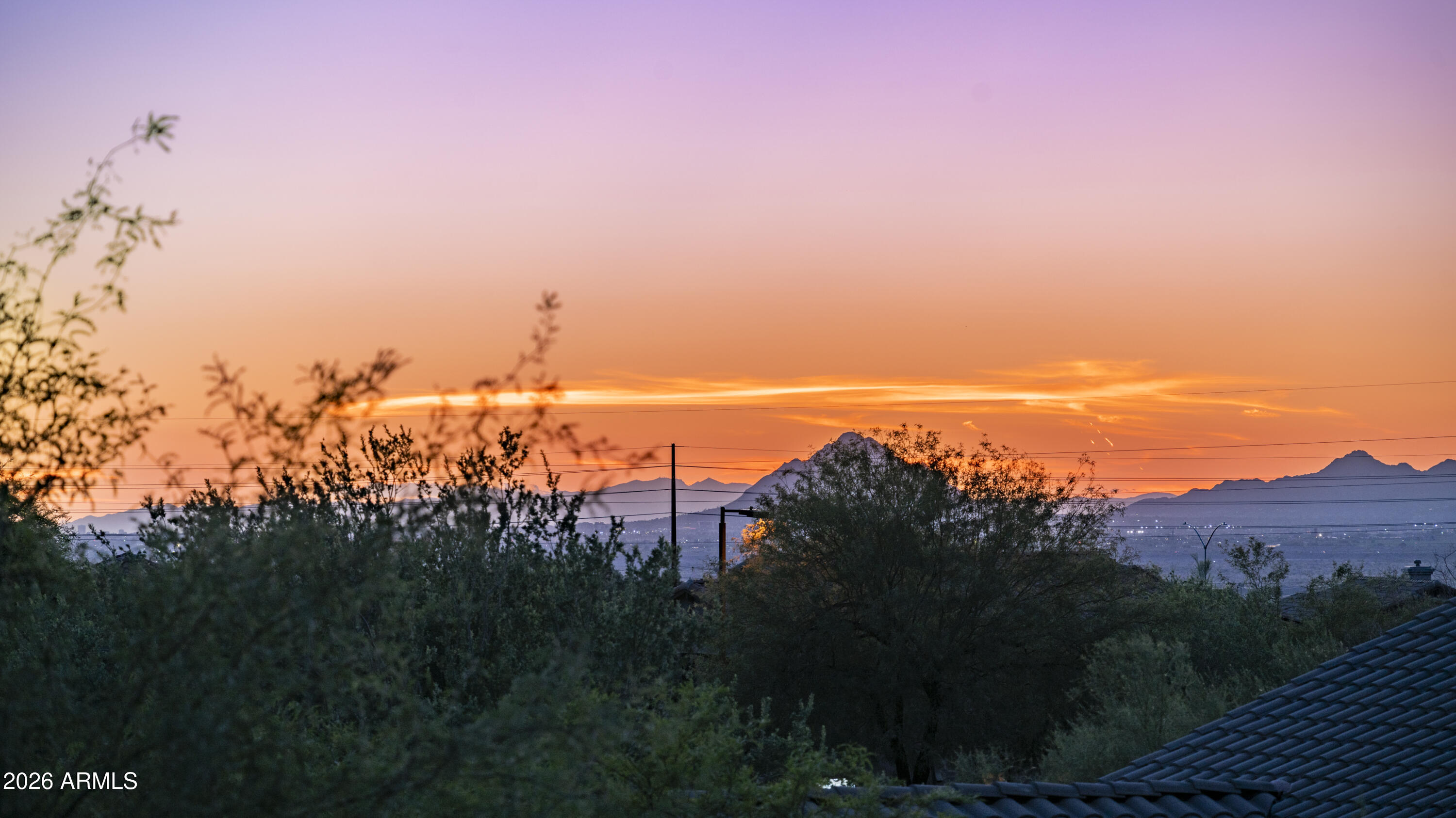 7026 E REGINA Street