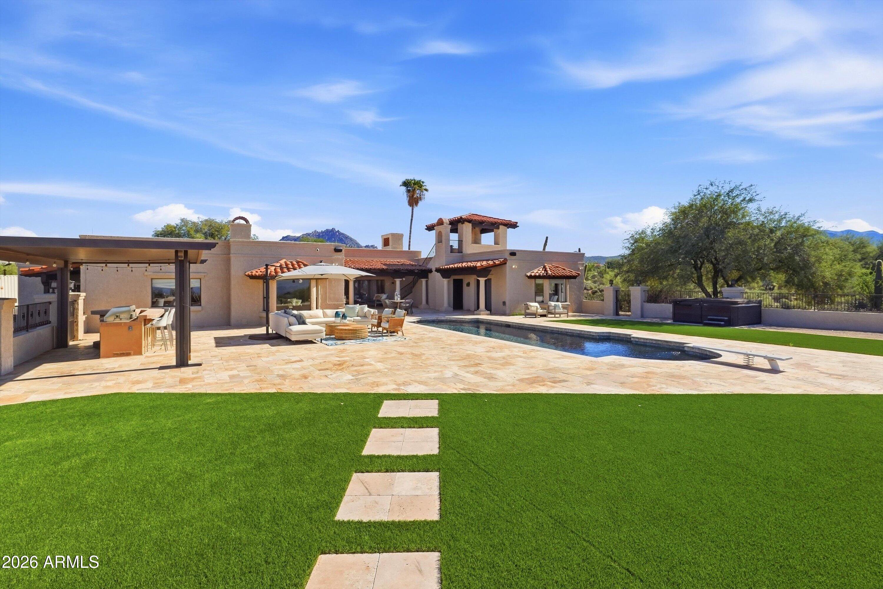 9735 E VEREDA SOLANA Drive