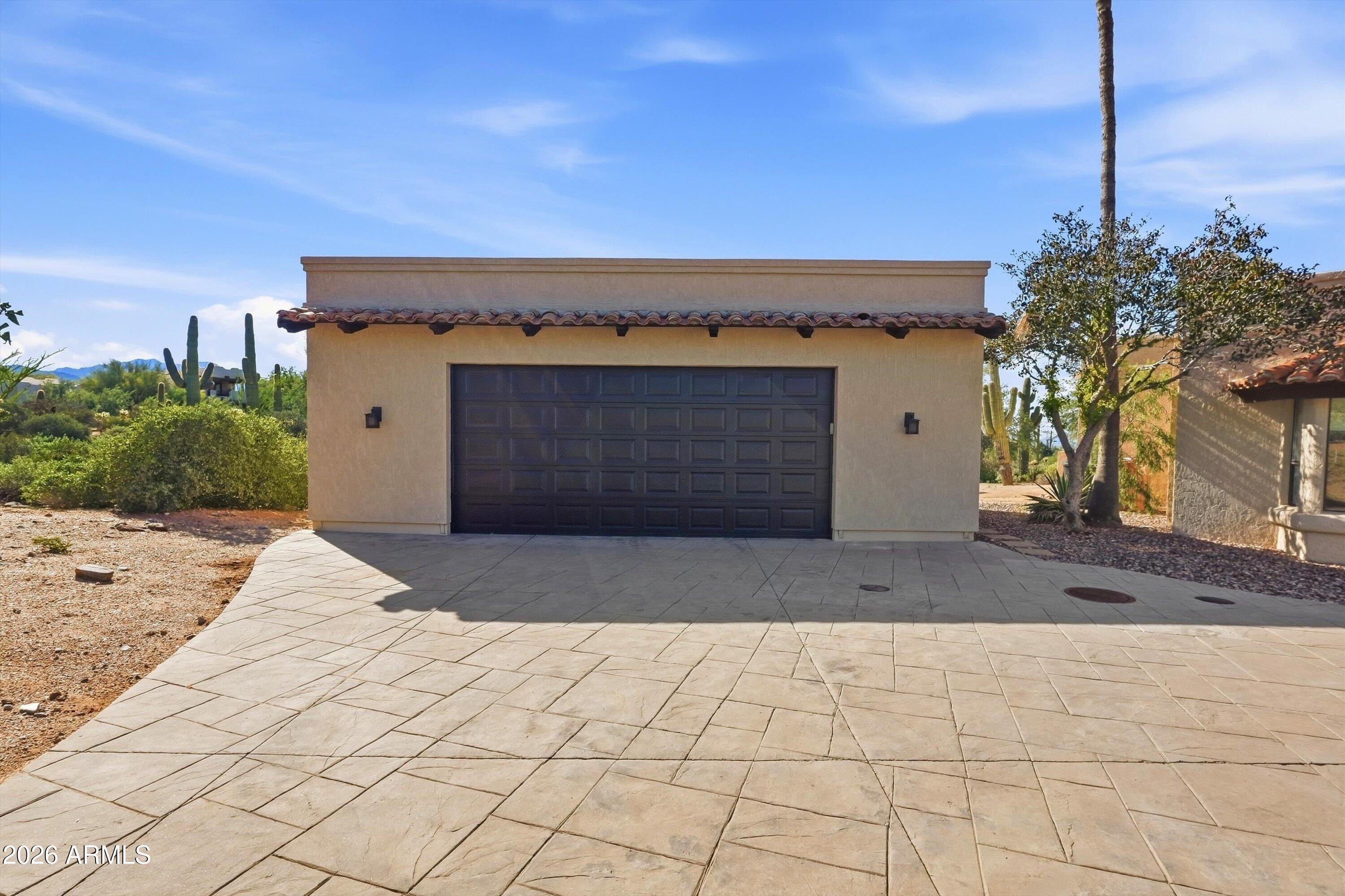 9735 E VEREDA SOLANA Drive