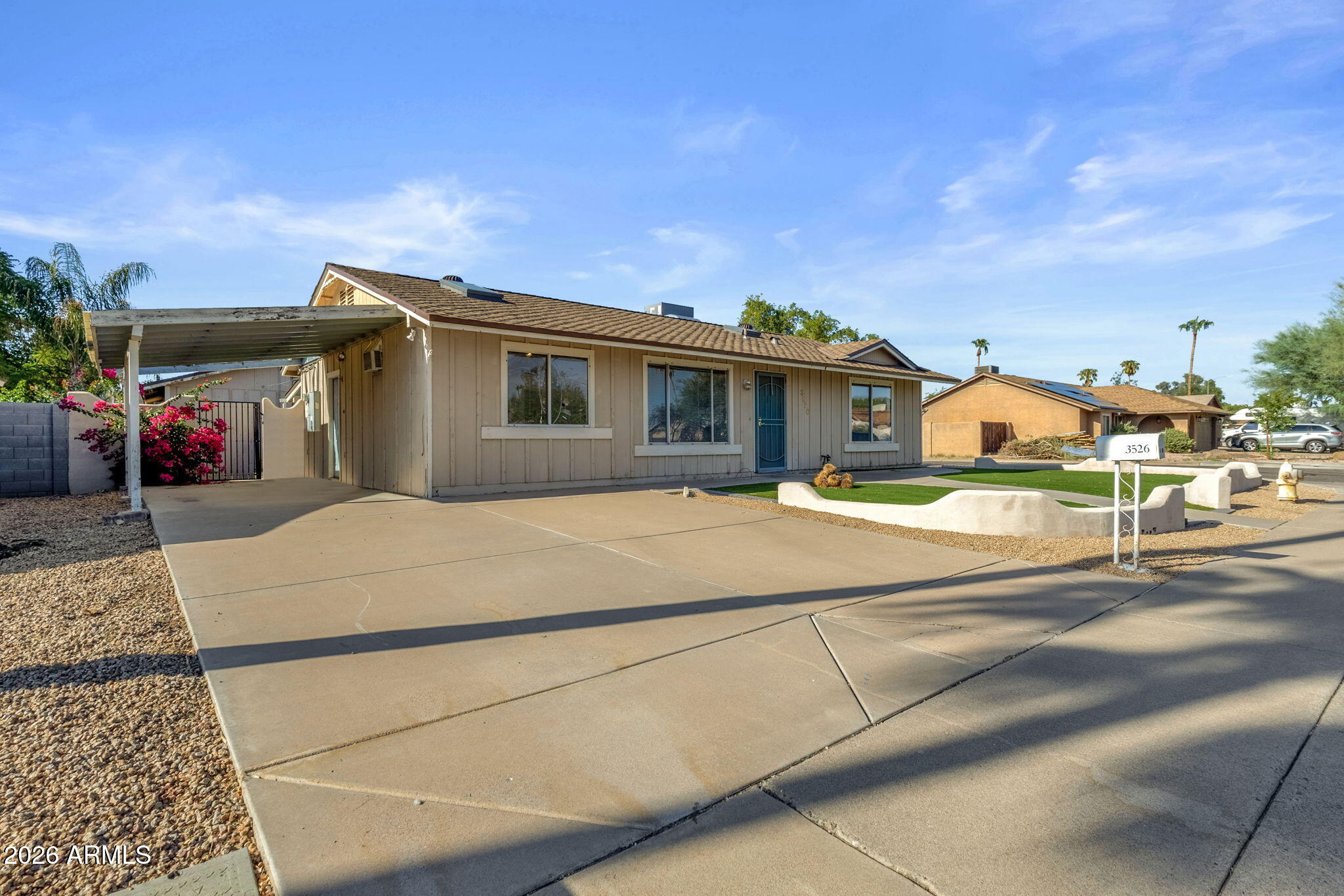 3526 E ANDERSON Drive