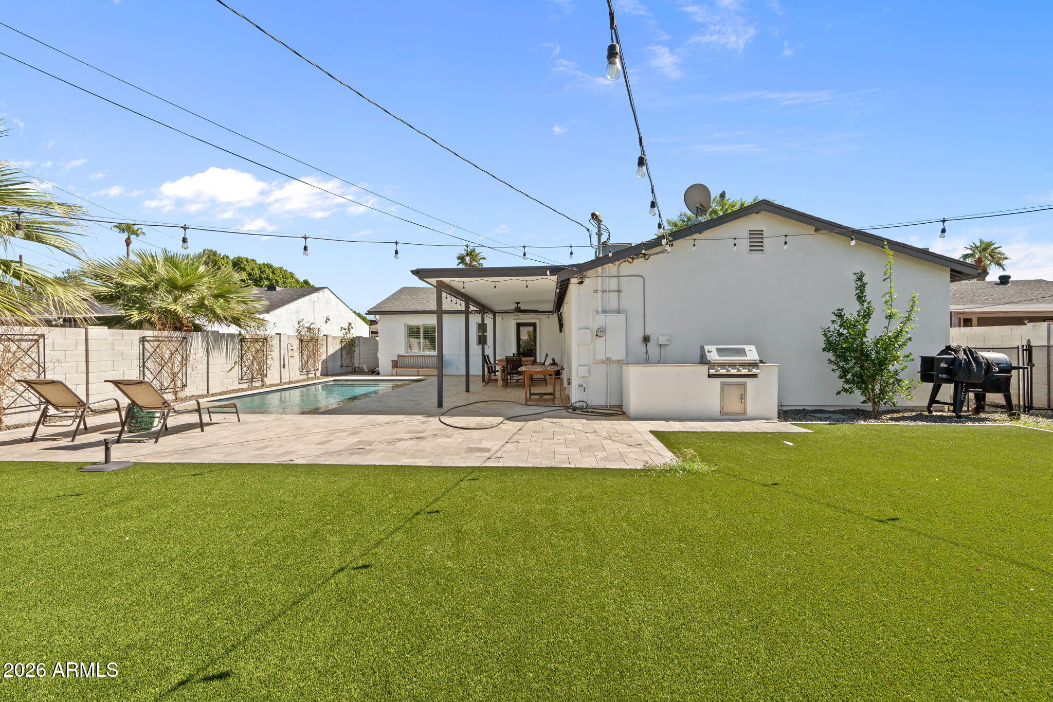 3412 N 26TH Place