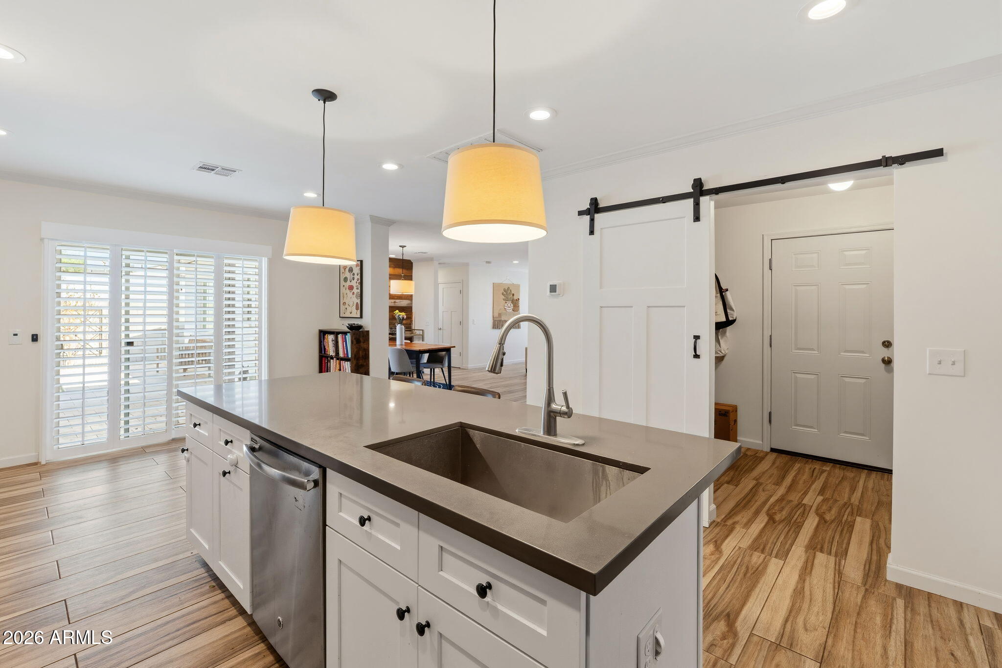 3412 N 26TH Place