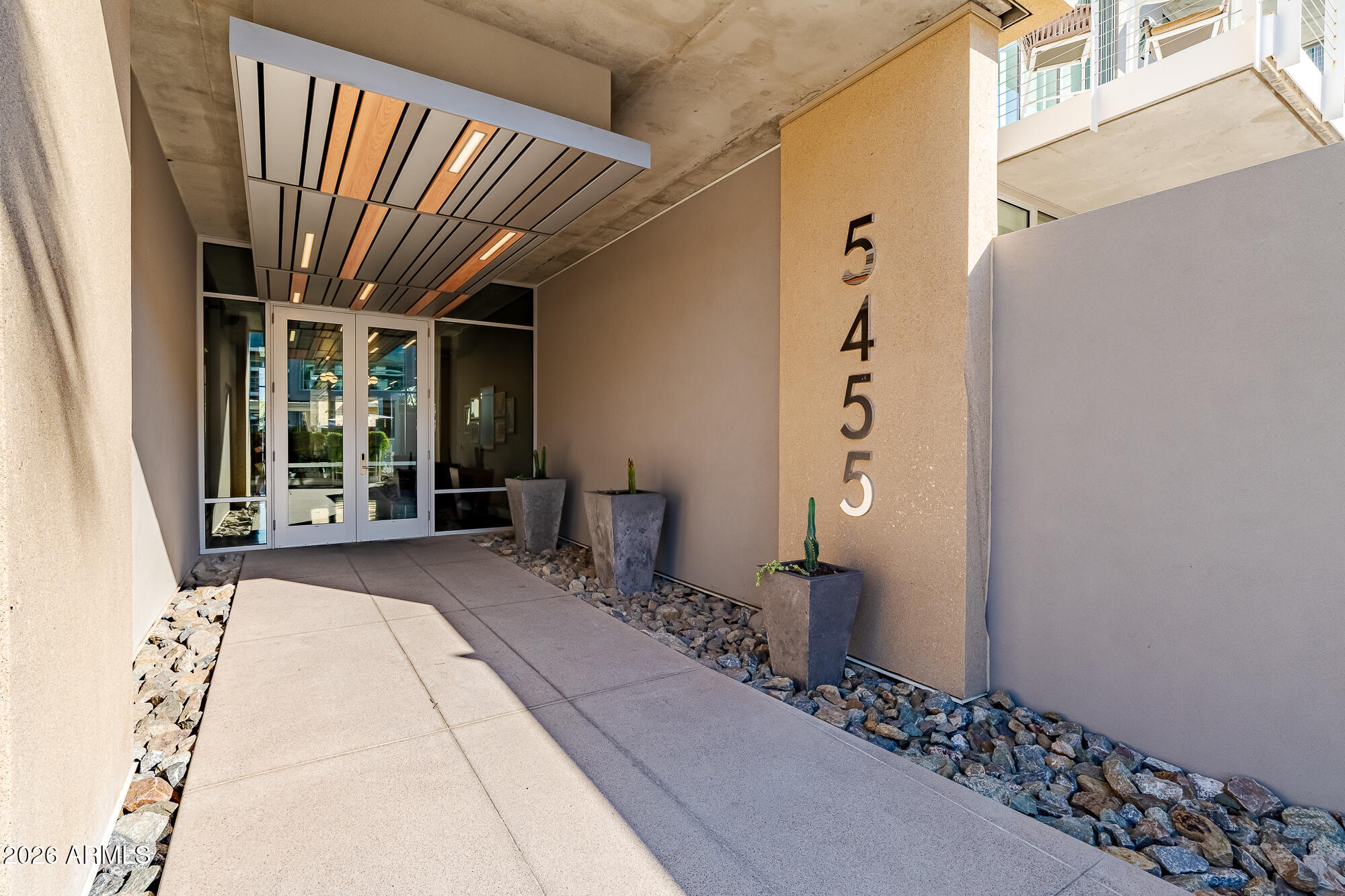 5455 E LINCOLN Drive 1014