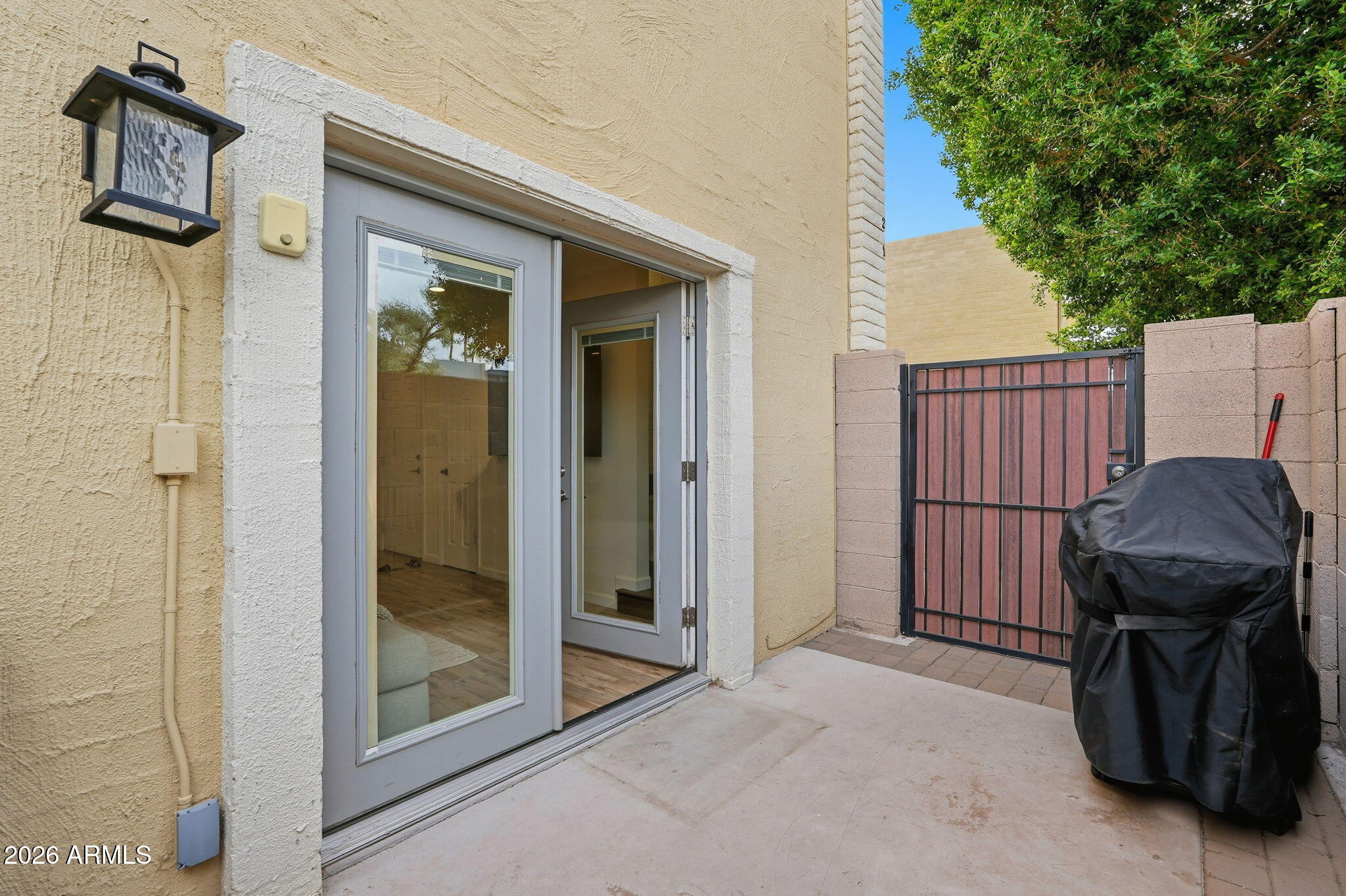 4925 N 73rd Street 1